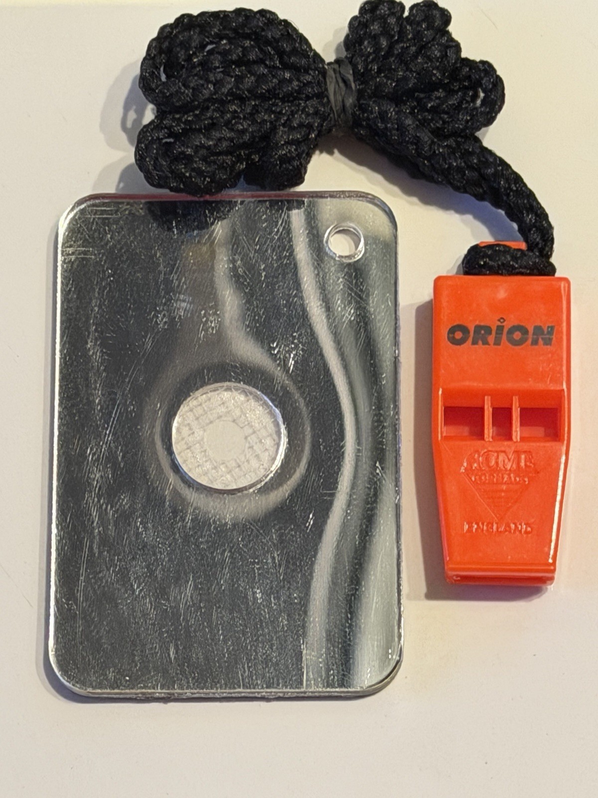 SKYBLAZER Signal Mirror – ORION ACME Safety Whistle – Reflective Survival Set