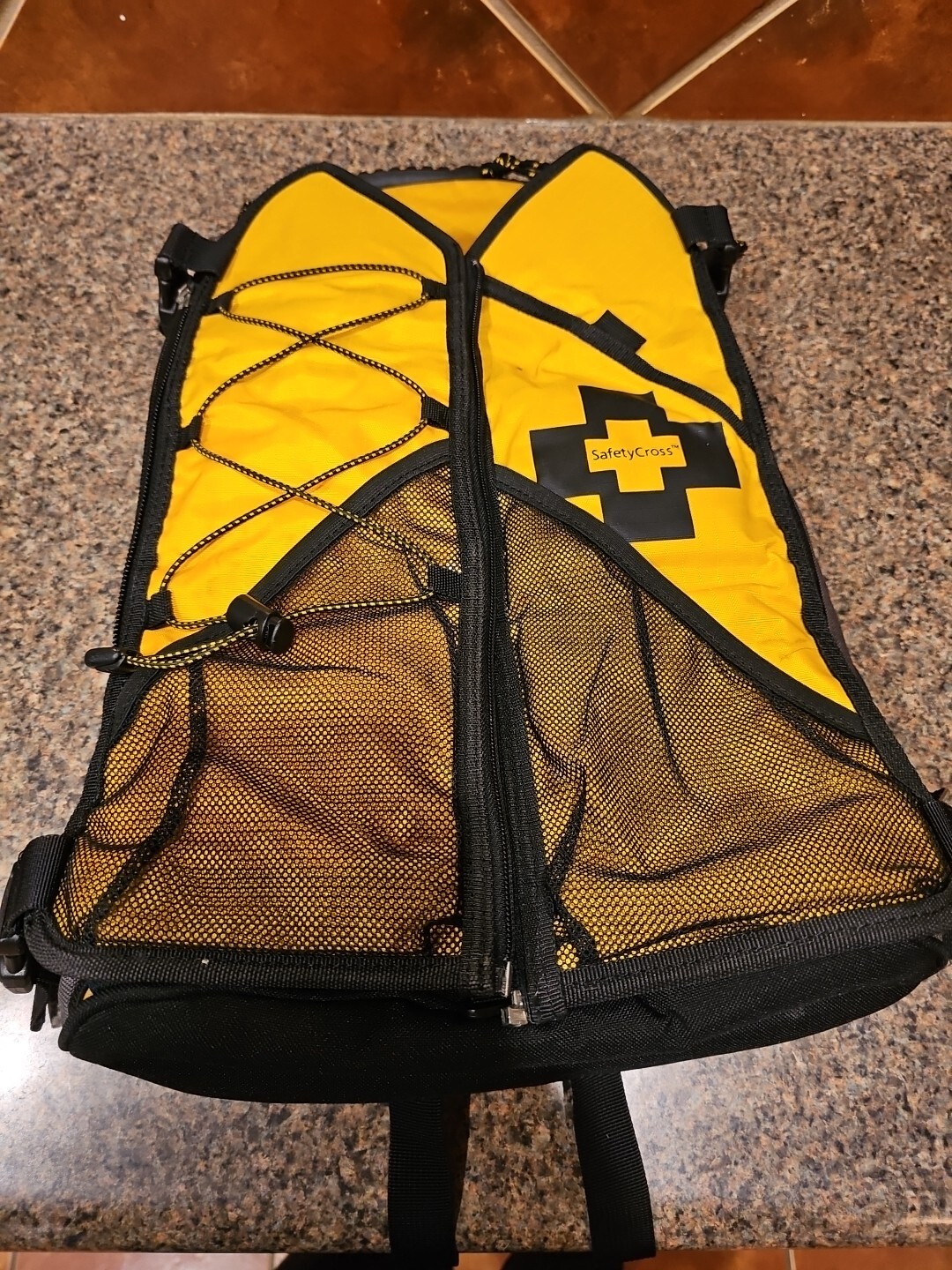 Life Gear Wings Of Life Survival Backpack SafetyCross With Original Gear