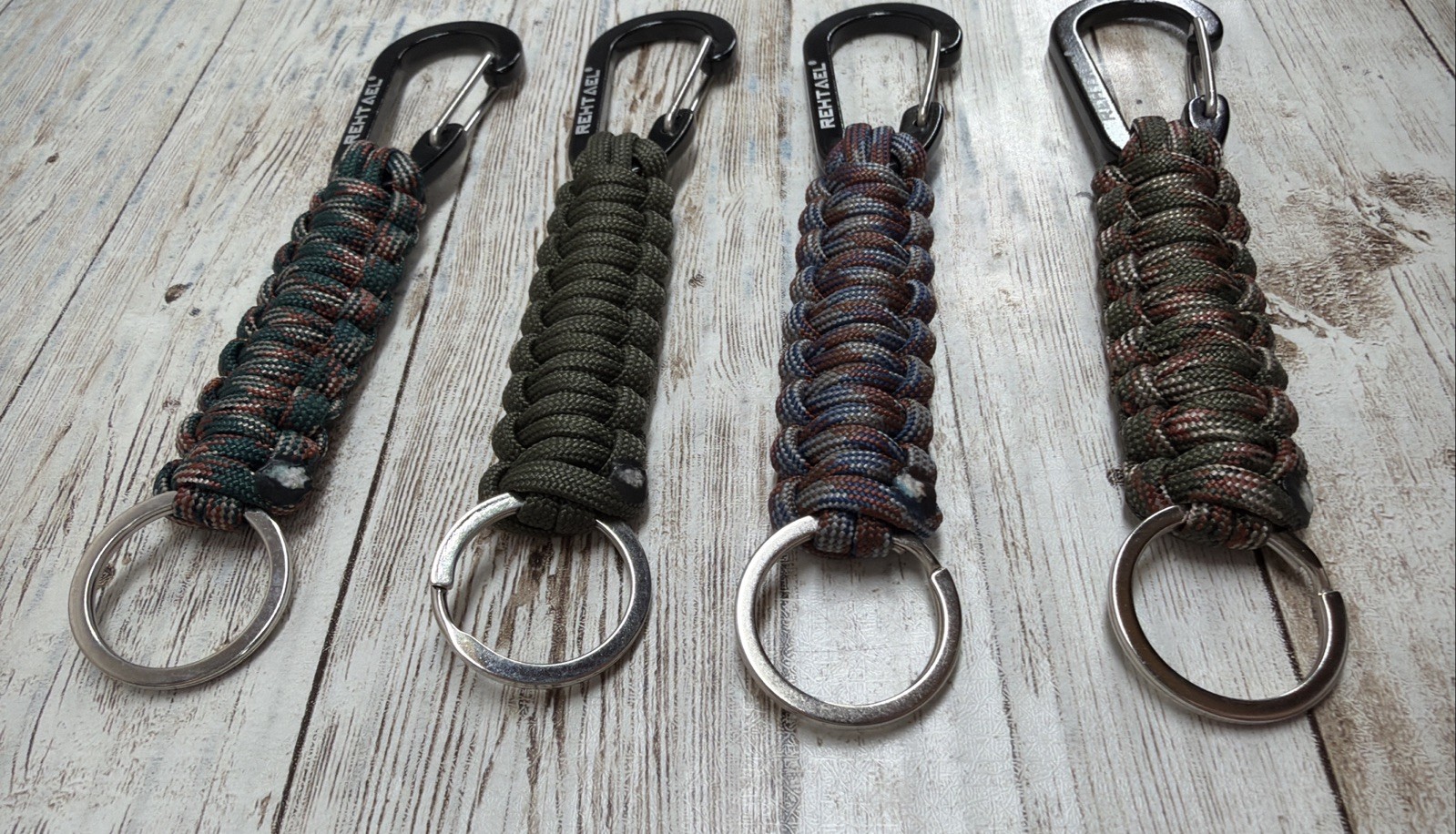 REHTAEL Keychain Paracord Carabiner Military Braided Heavy Duty Green Camo Pack