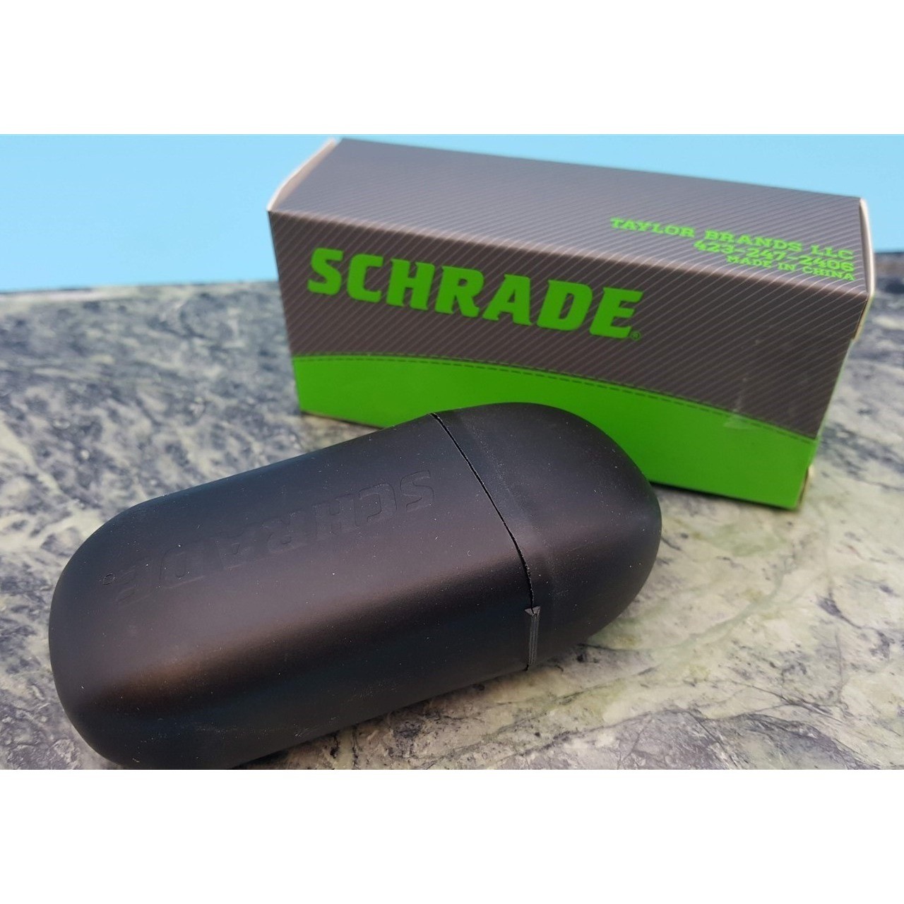 Schrade Hunter Survival Kit Whistle Compass Fishing Line and Hooks Matches Hiker
