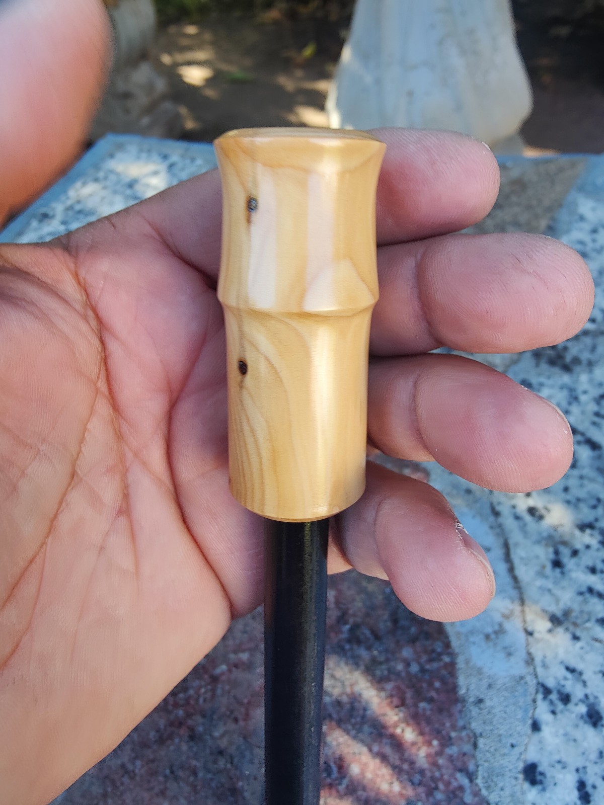 bushcraft 5″ x 1/2 ” ferrocerium rod yew wood handle | Ferro rod | mischmetal