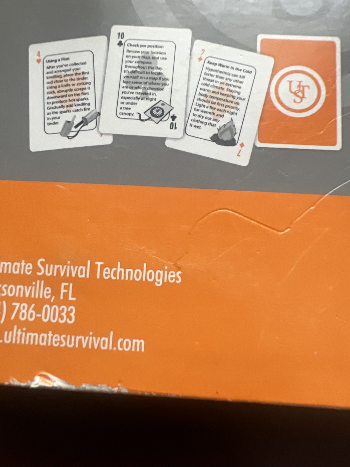 Playing Cards Survival Tips Ultimate Survival Gear PLASTIC CASE Prepping Prepper