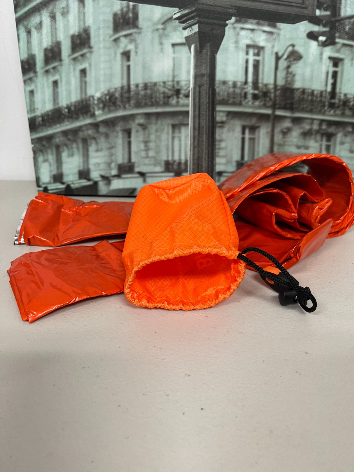 1-5 Emergency Survival Raincoat Reusable Mylar Thermal Blanket Poncho Whistle