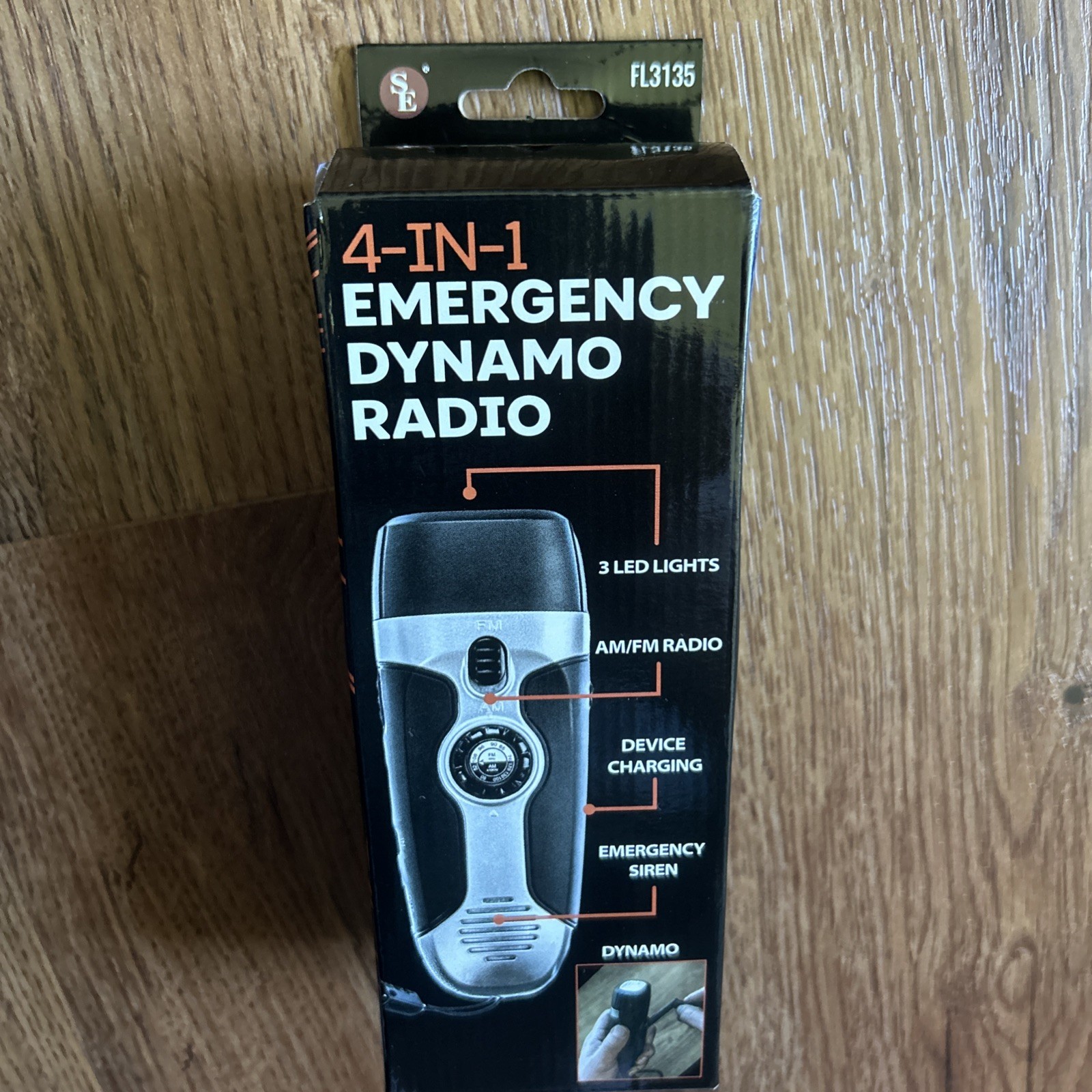 4-IN-1 AM/FM Radio Emergency Dynamo 5.5 Inch & Lanyard 3 LED Alarm USB OUT Siren