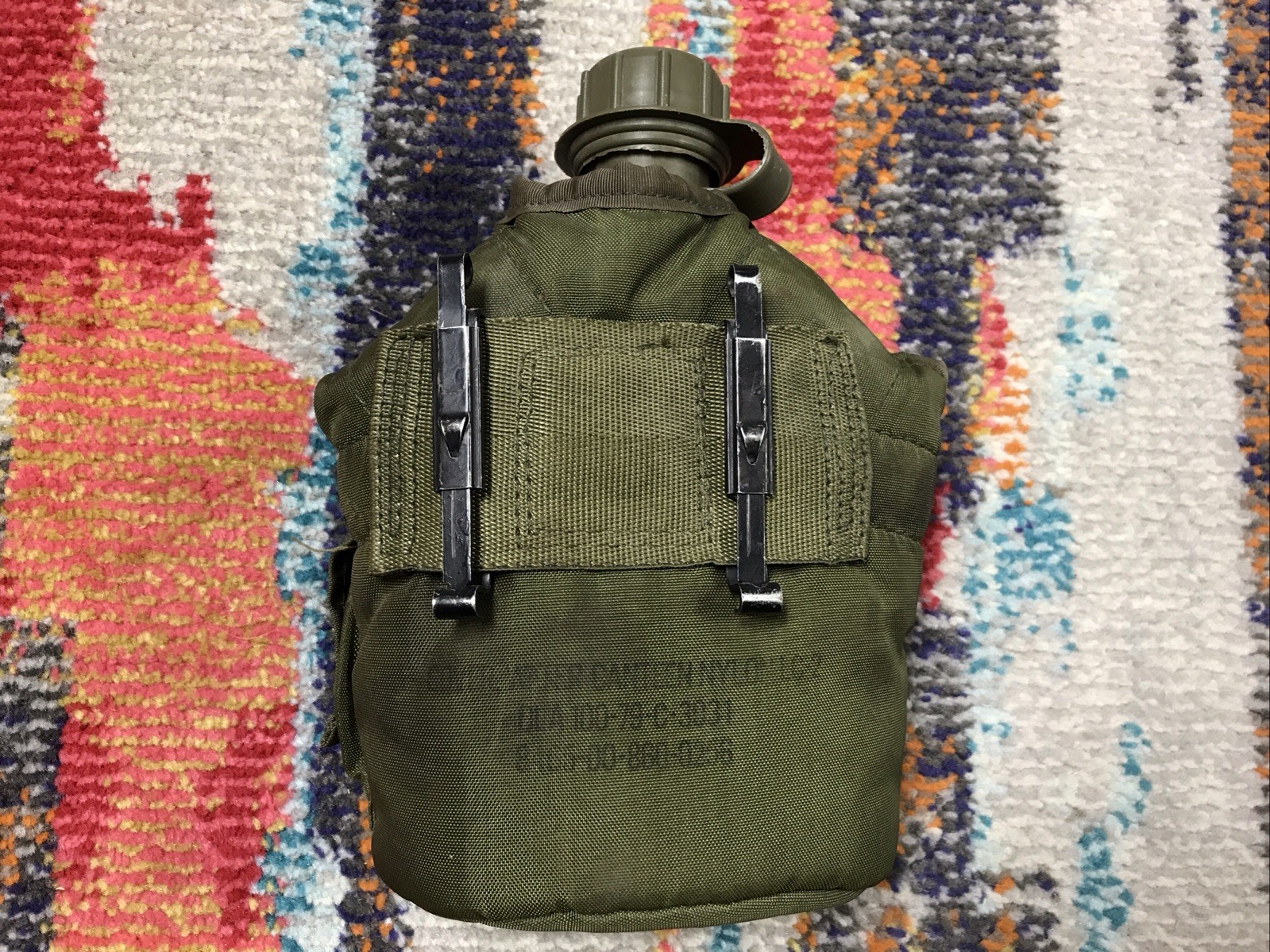 US Military 1 QT QUART CANTEEN COVER NYLON w ALICE CLIPS Canteen And Cup Read
