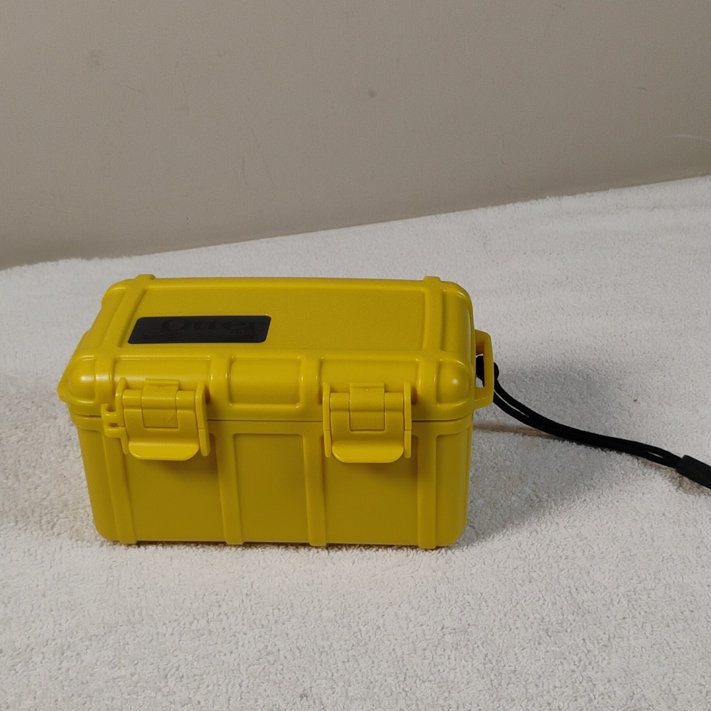 OtterBox 2300 Yellow Waterproof Durable Lockable Portable Survival Case