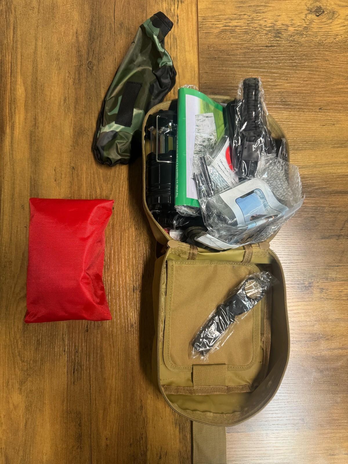 250 Piece Survival & Emergency First Aid Kit.