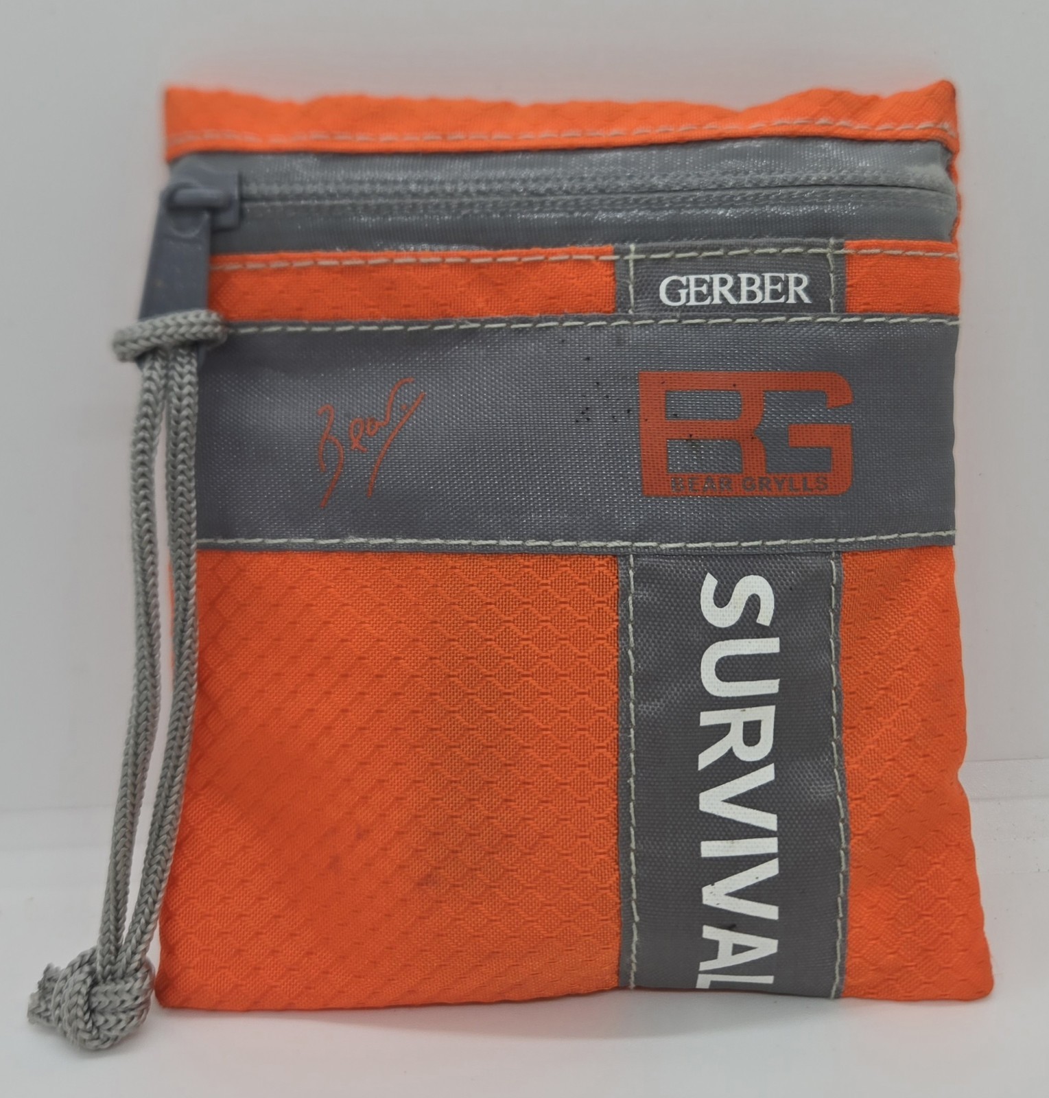 Gerber Bear Grylls 8 Pc Survival Kit Mini Knife Fire Starter + Emergency Blanket