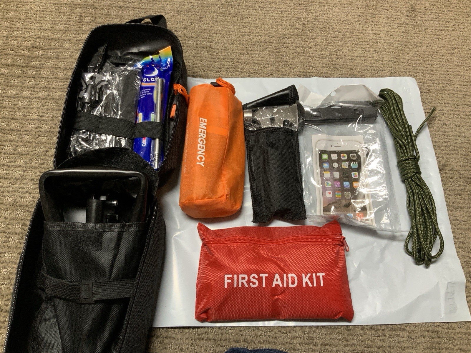 🏅Survival Kit Carry Survival Gear First Aid Emergency Kit