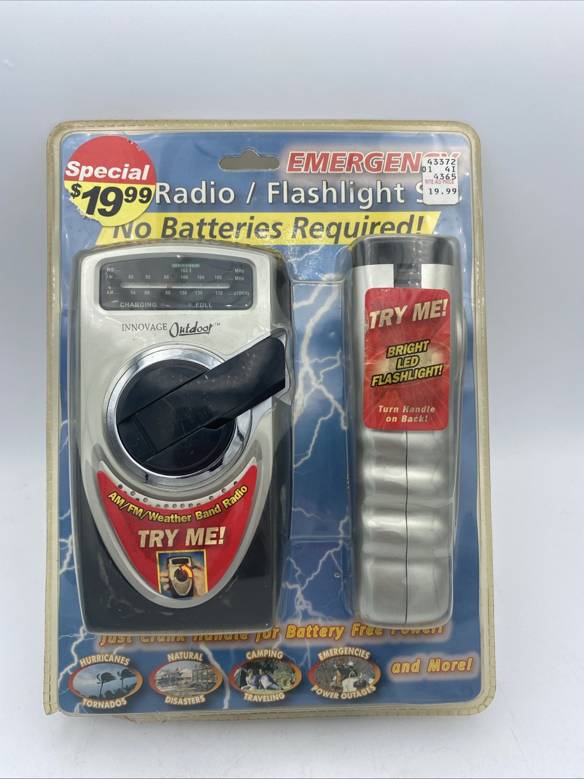 Innovage Outdoor Wind Up Emergency Radio/Flashlight Set, No Batteries Required