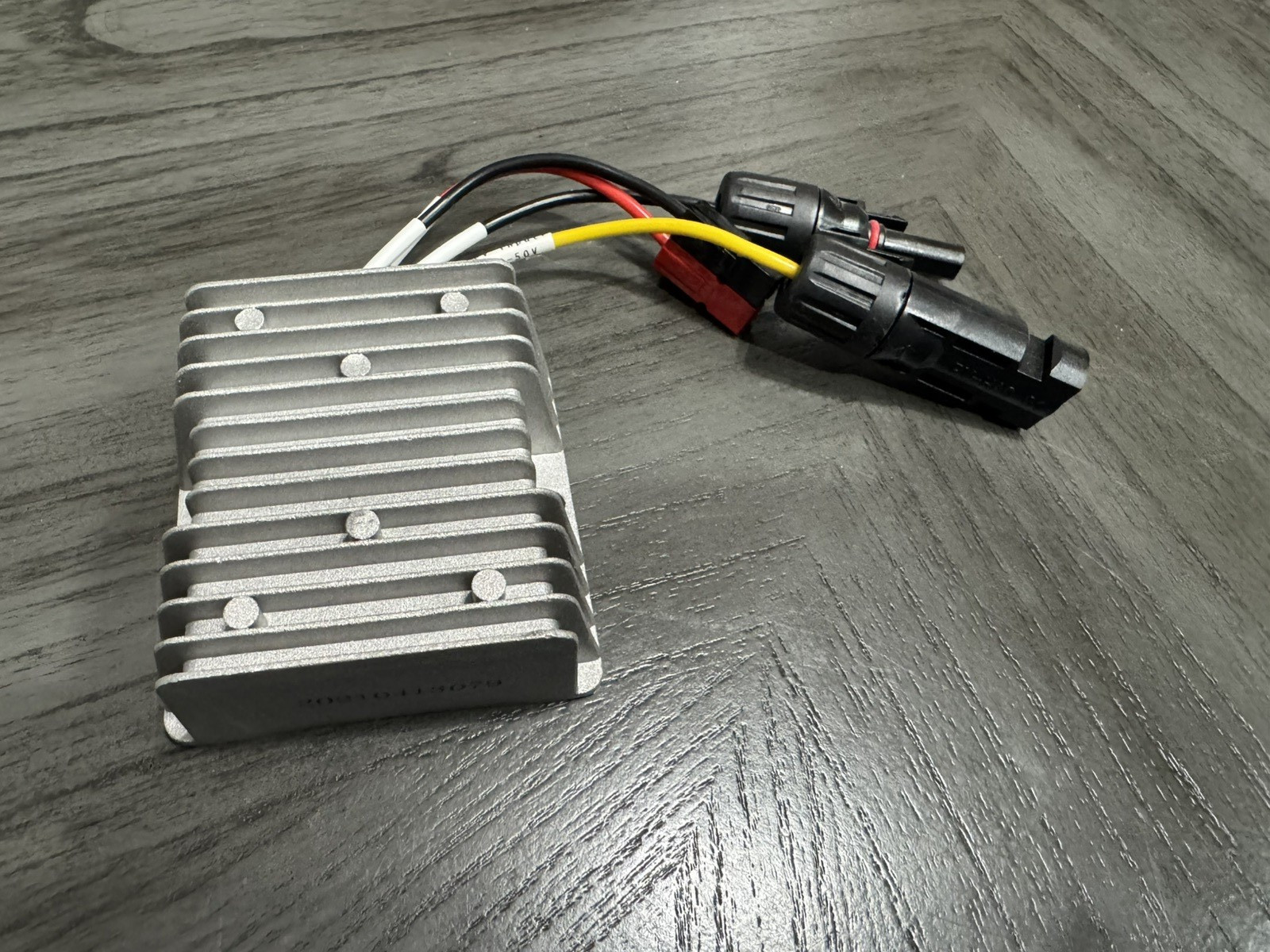 Powerwerx MPPT-300-14.6, DC-to-DC Solar Charger Controller for LiFePO4 Battery