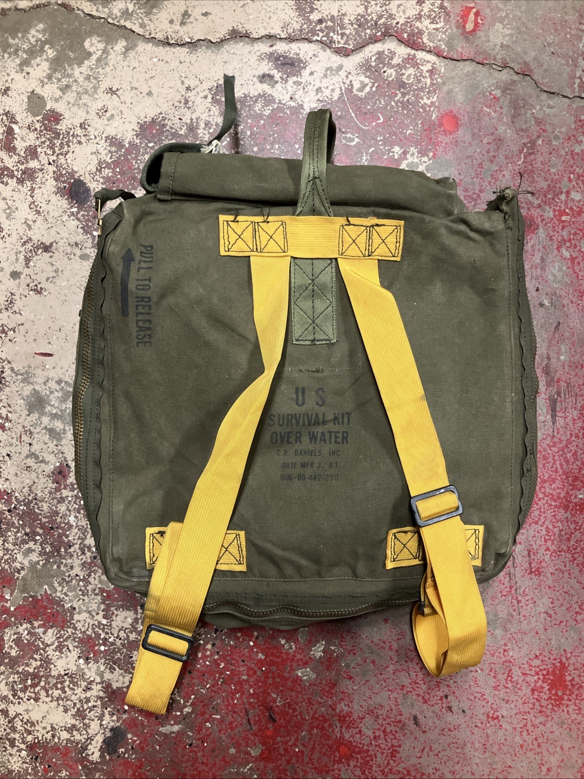 US SURVIVAL KIT OVER WATER PILOT BAG