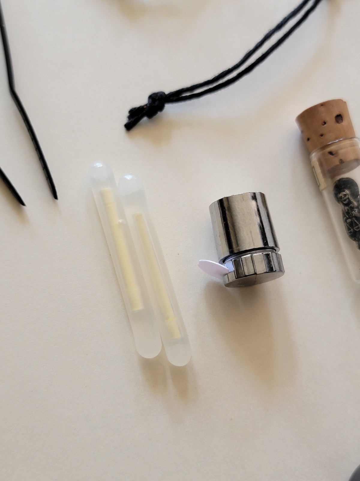 Micro Survival EDC Kit / Not Ed’s Manifesto Or Sneakreaper Industries