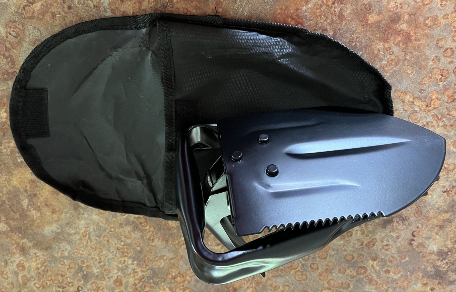 Survival Shovel Tri-Fold Steel Emergency 24″ New in Pouch w/Belt Loop