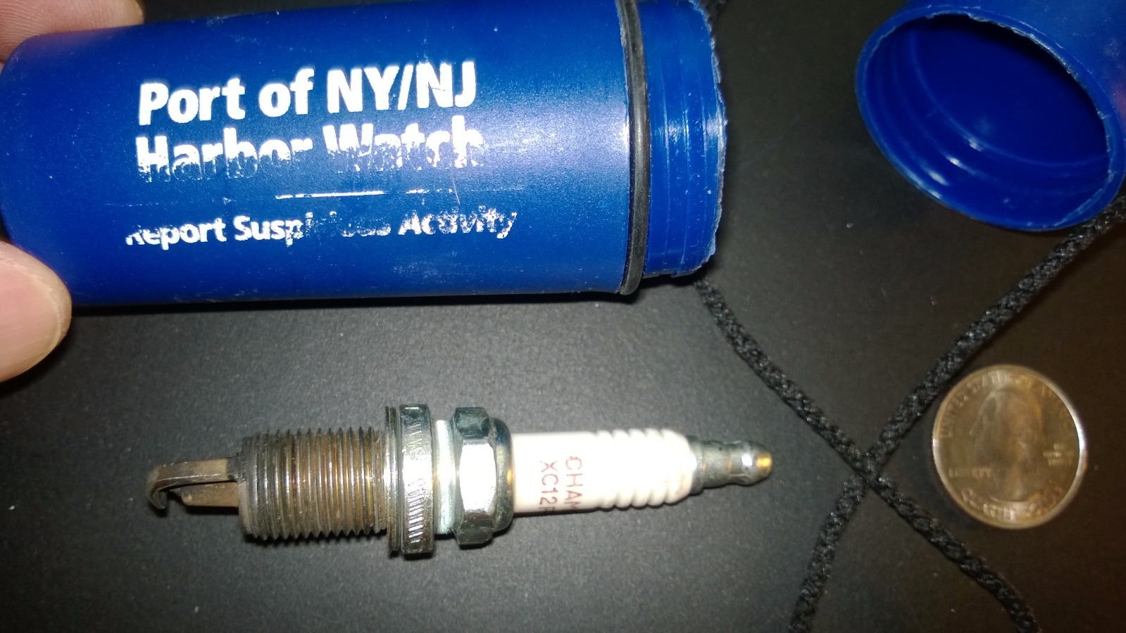 Plastic Whistle with Dry Container for Boat Emergency Survival Marine Safety