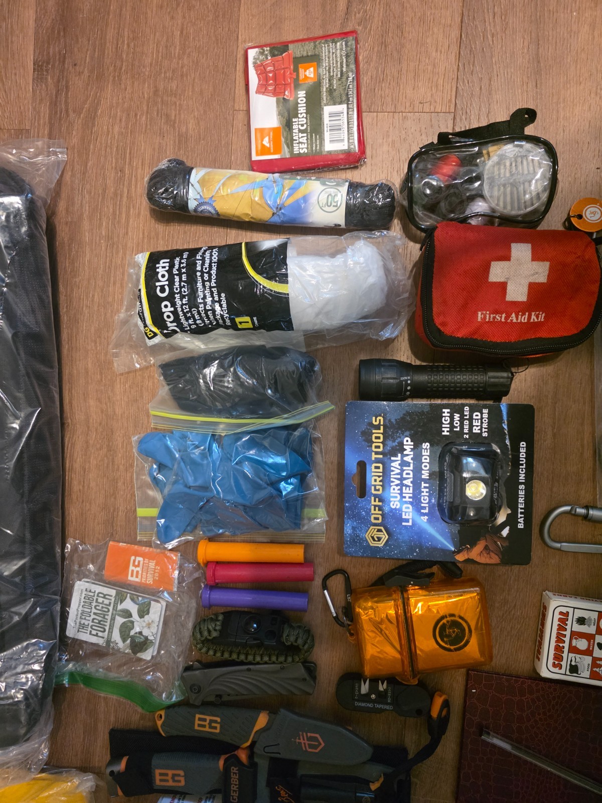Bug Out Go Bag Survival Kit BG Gerber knife 2 MRE full rain gear Headlamp fire