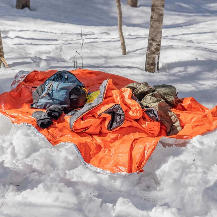 SOL Heat Sheet Survival Thermal Emergency Blanket 1 Person Quiet and Warm!