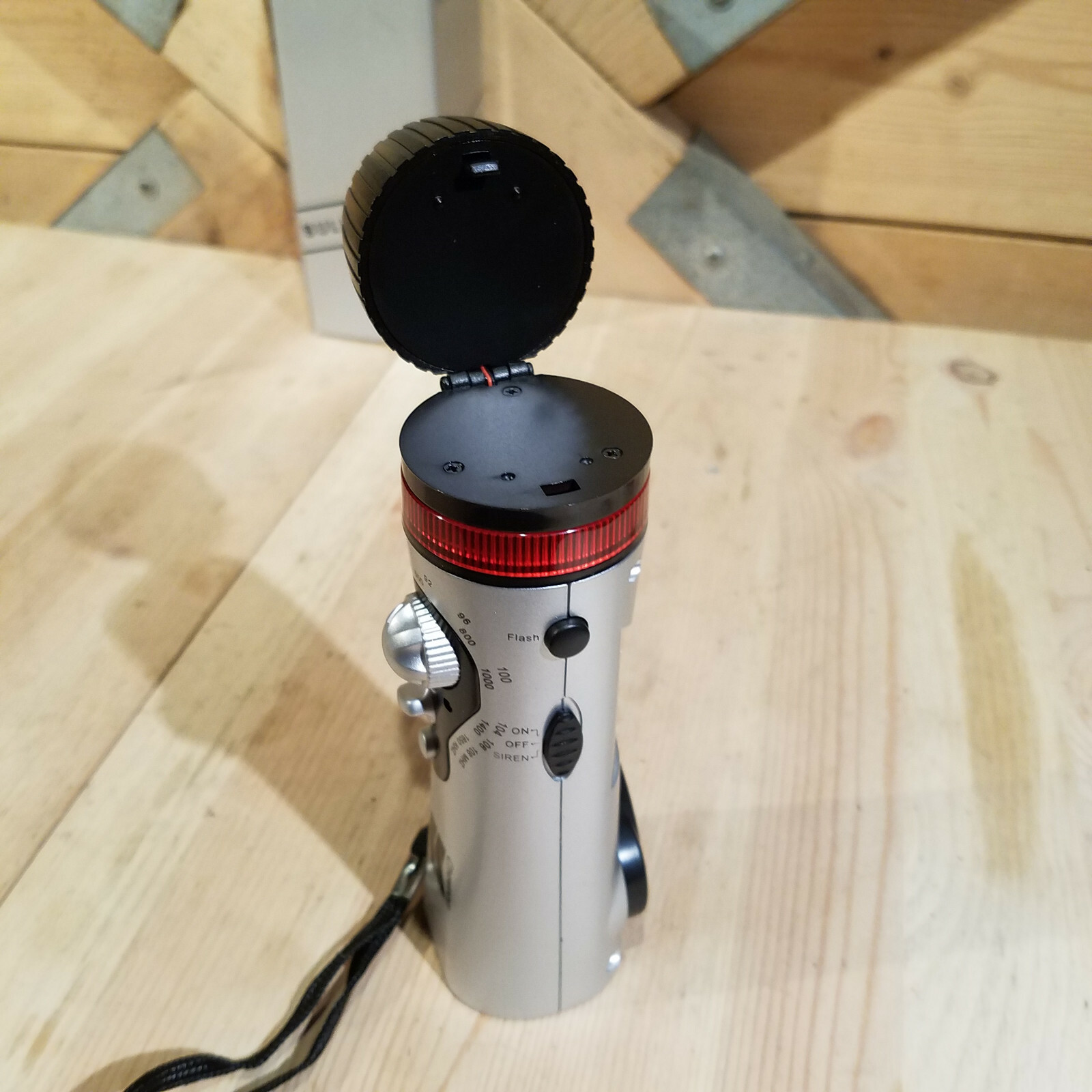 Bullet Line Dynamo Flashlight Radio Siren Emergency NIB – Swanky Barn