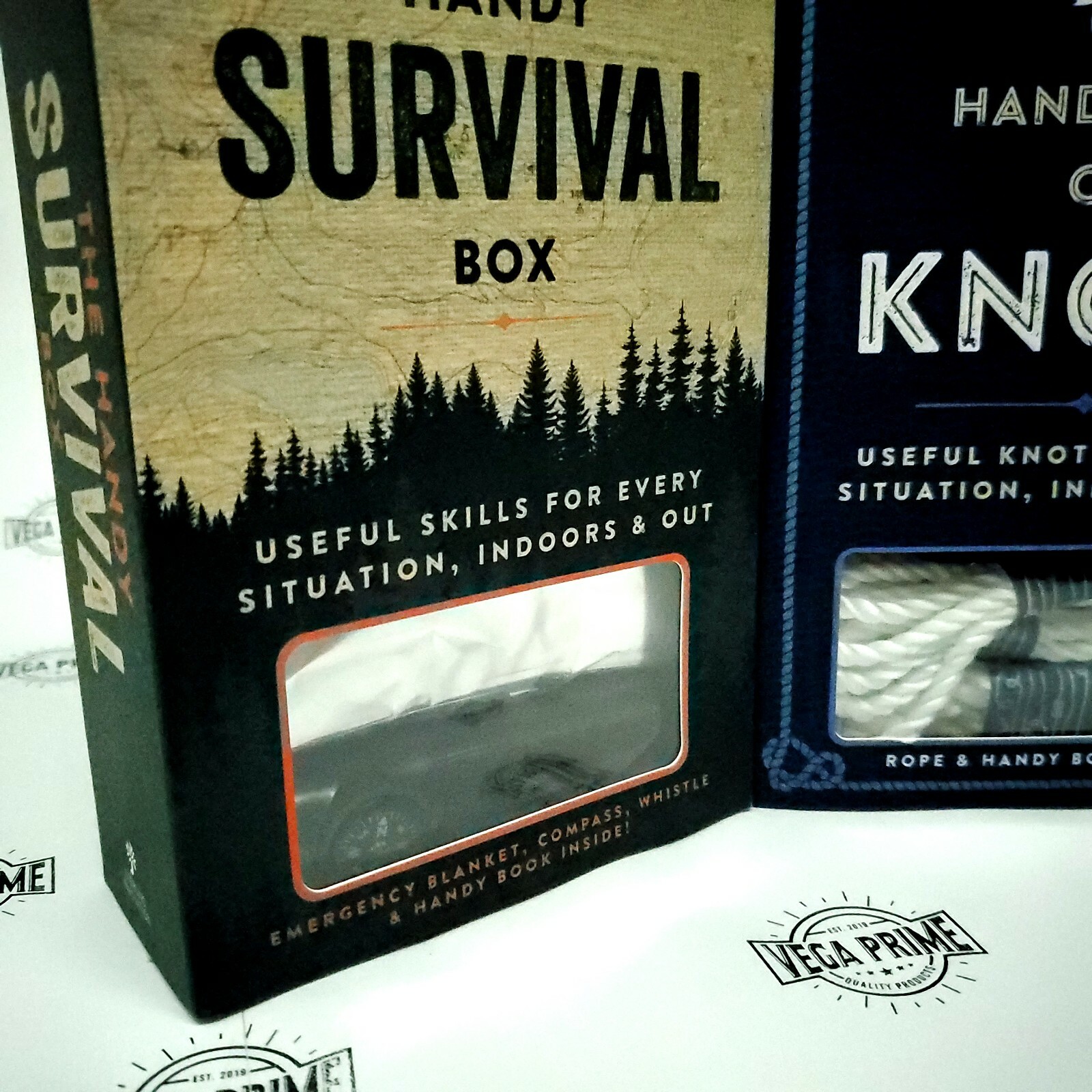 Handy Survival Box and Box of Knots Kit Ropes & Book – BRAND NEW SEALED
