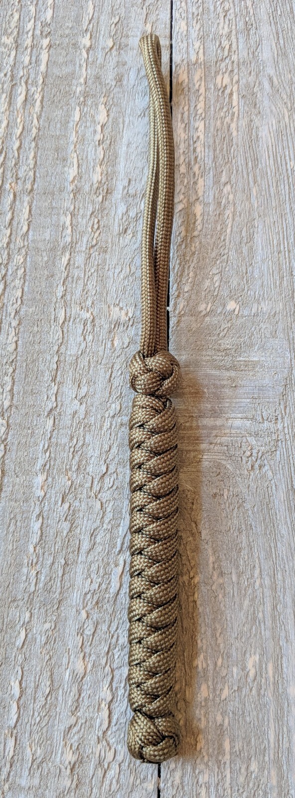 Paracord Knife Lanyard