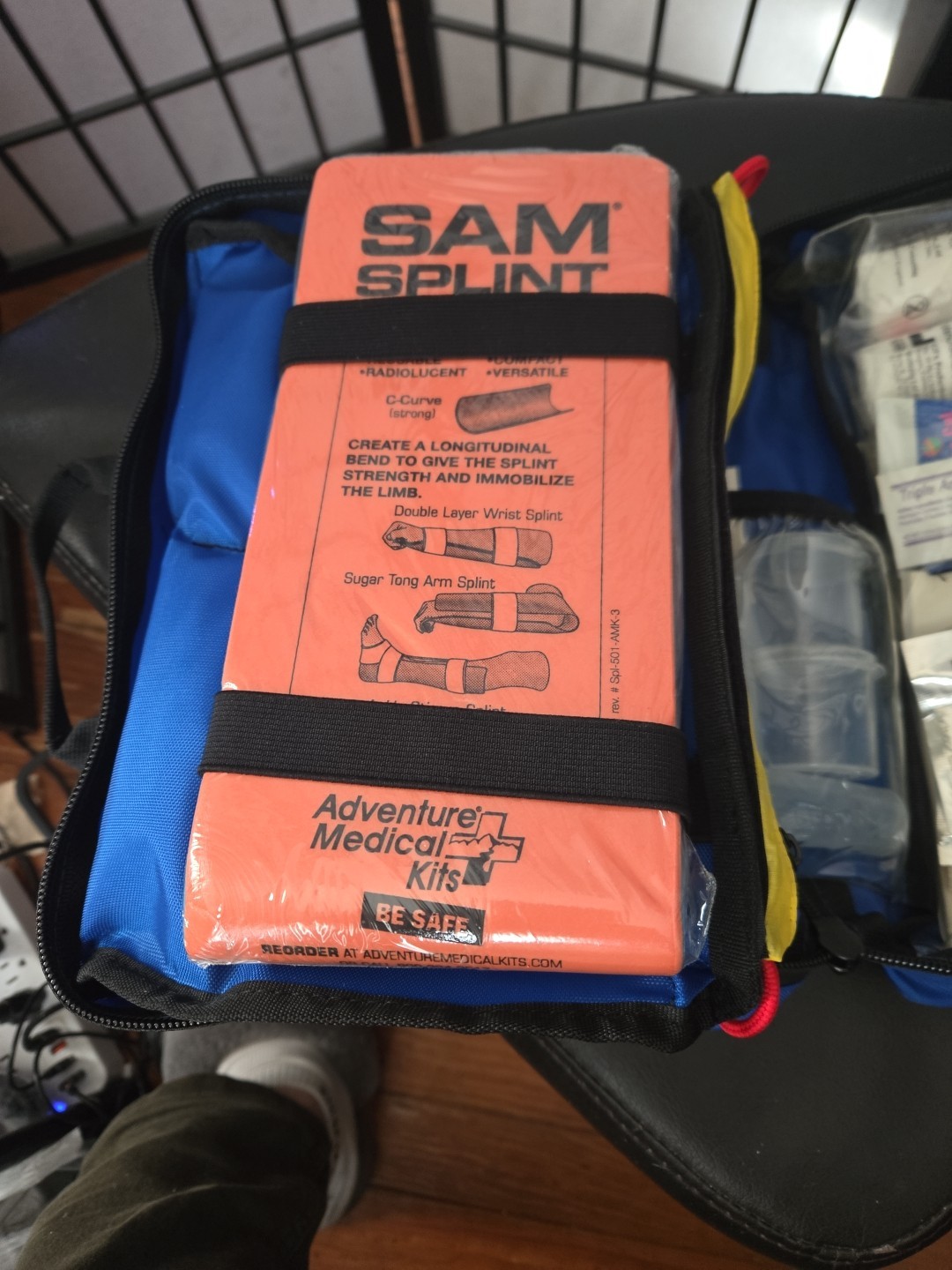 ADVENTURE MEDICAL KITS MOUNTAIN SERIES COMPREHENSIVE MEDICAL KIT, SEALED ITEMS