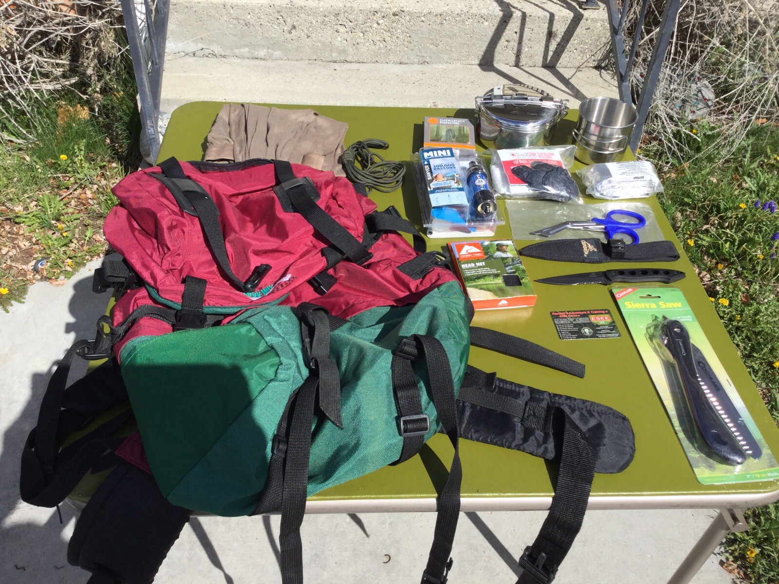 SURVIVAL KIT BUG OUT BAG EMERGENCY BACKPACK FIRST AID DISASTER PREPAREDNESS EMT