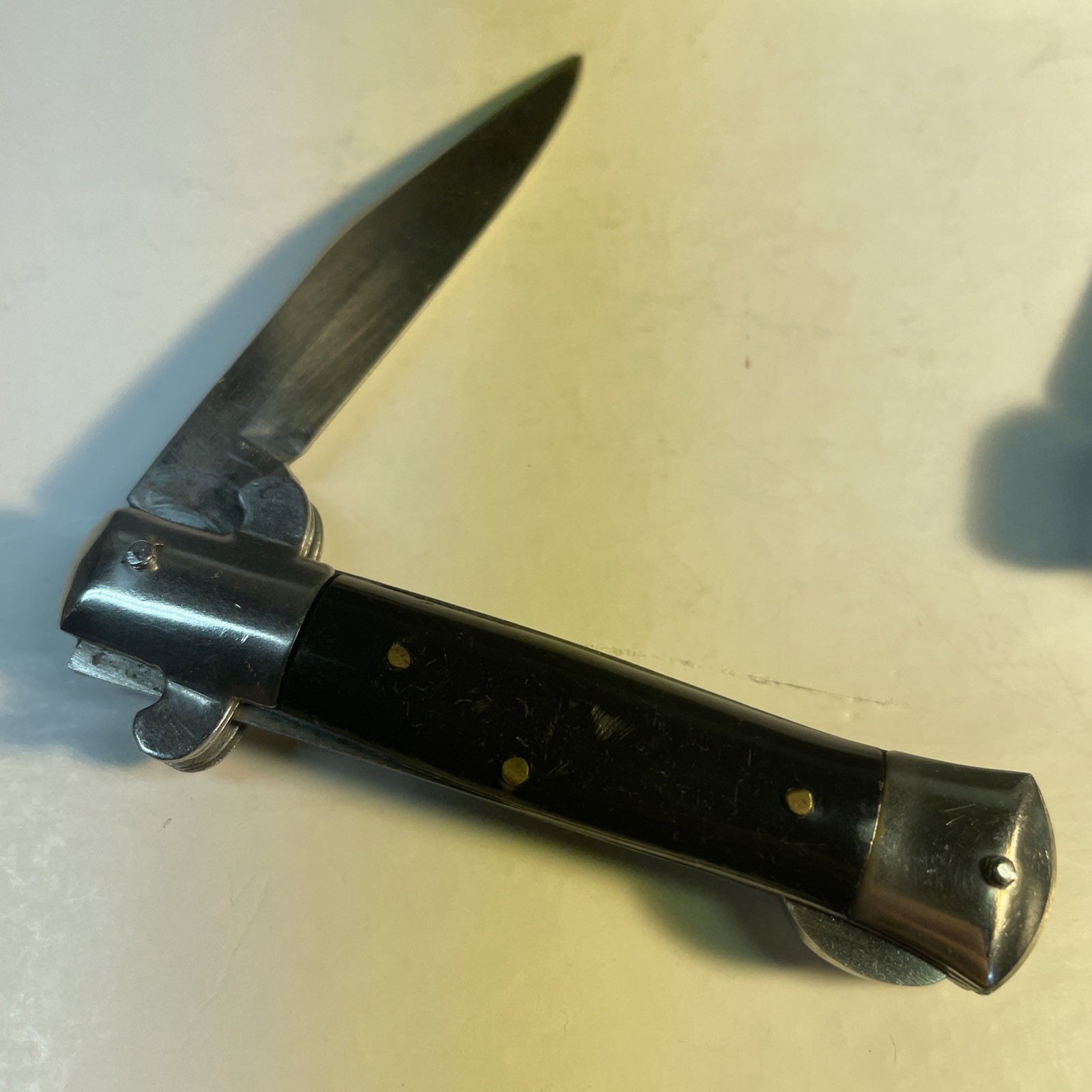 Set Of Three Small Camping/Utility Pocket Knives ; All In VGood Working Order ￼