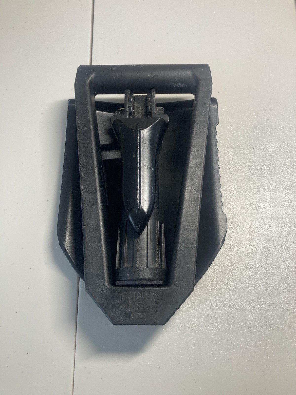 GERBER USA 2000 Folding Spade Entrenching E-Tool Shovel Black