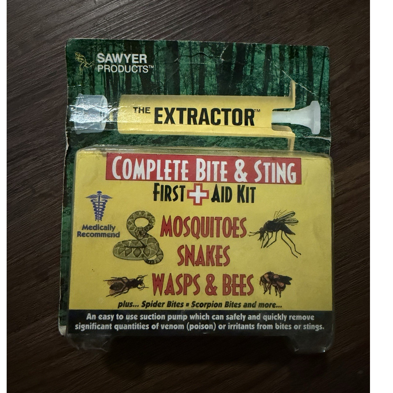 Sawyer Products The Extractor Bite & Sting First Aid Kit Yellow Camping