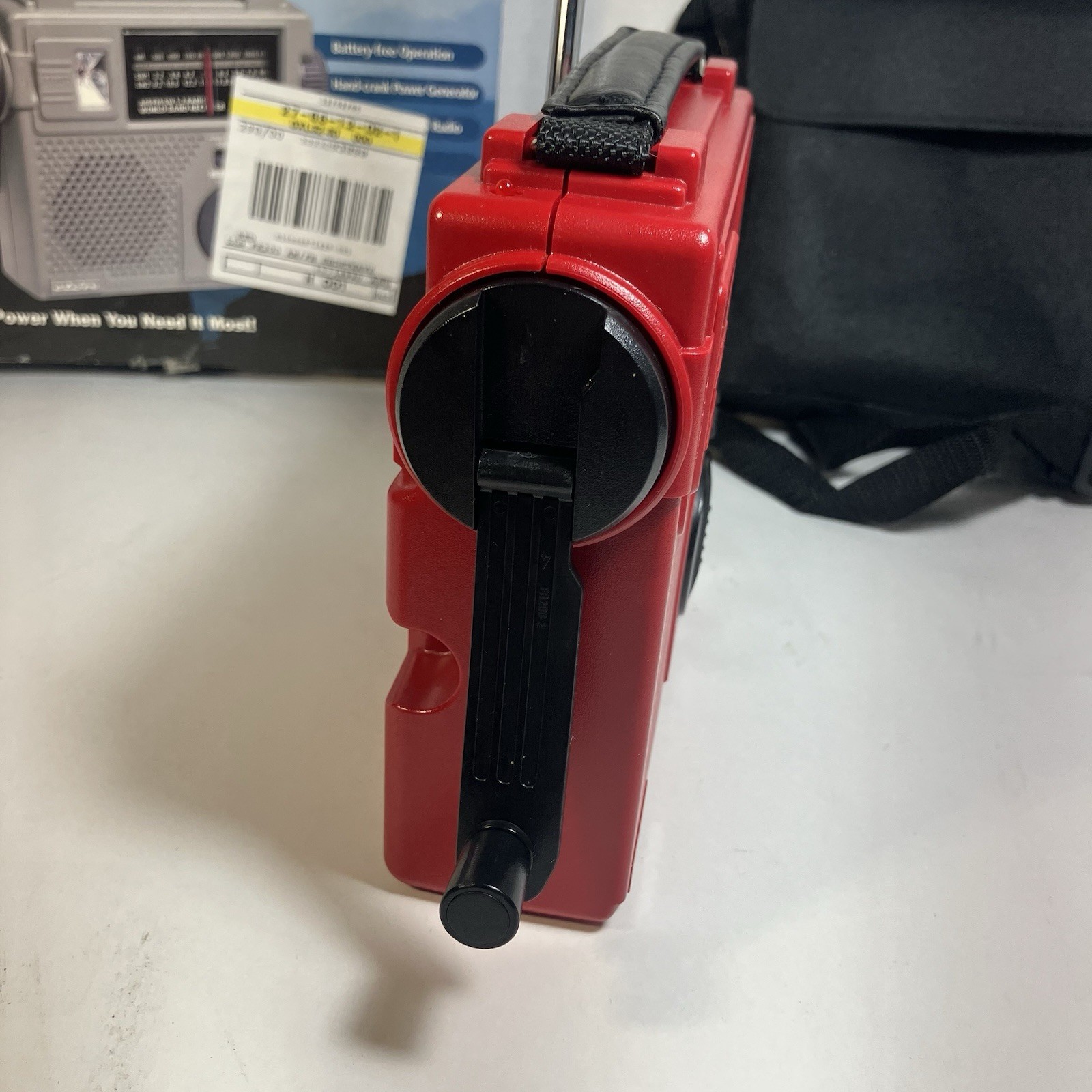 LL Bean FR-200 Emergency RADIO Short Wave AM/FM Hand Crank Eton w/ Case • Red