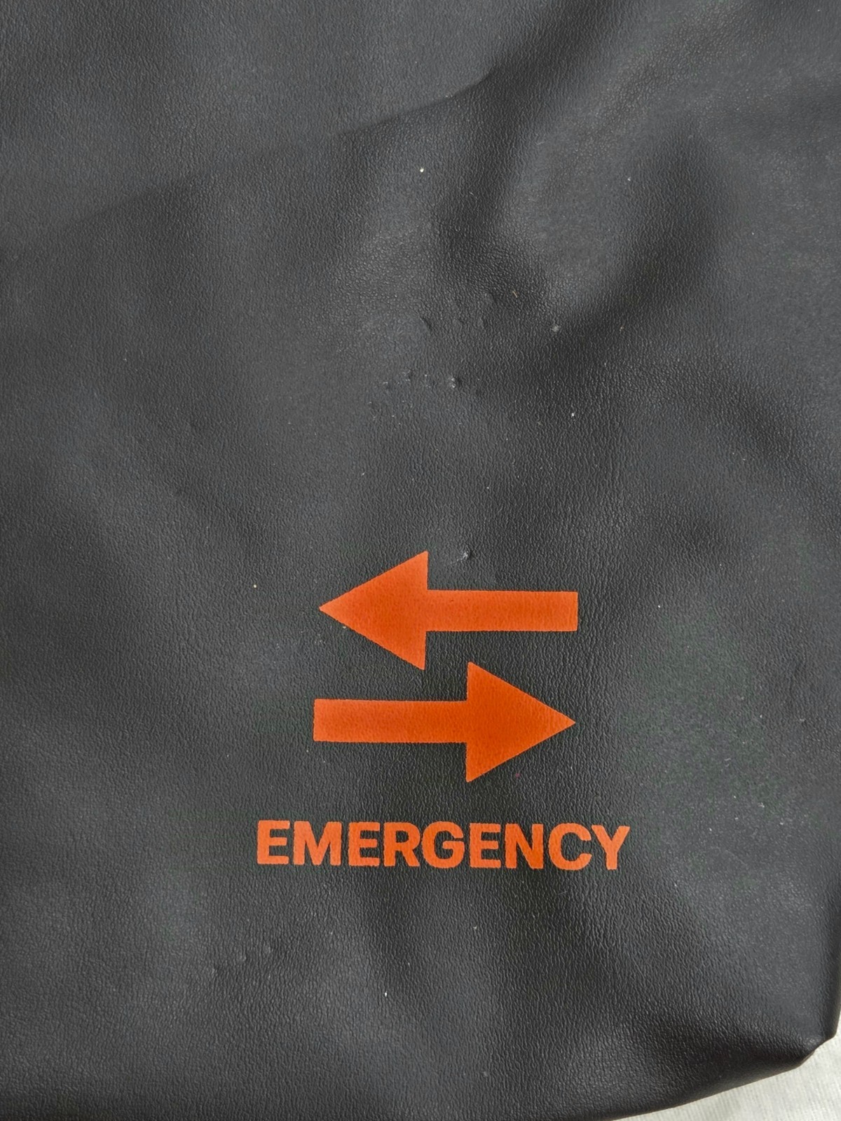 KEA Kit Go Waterproof Emergency First Aid Travel Zipper Pouch Survival Bag