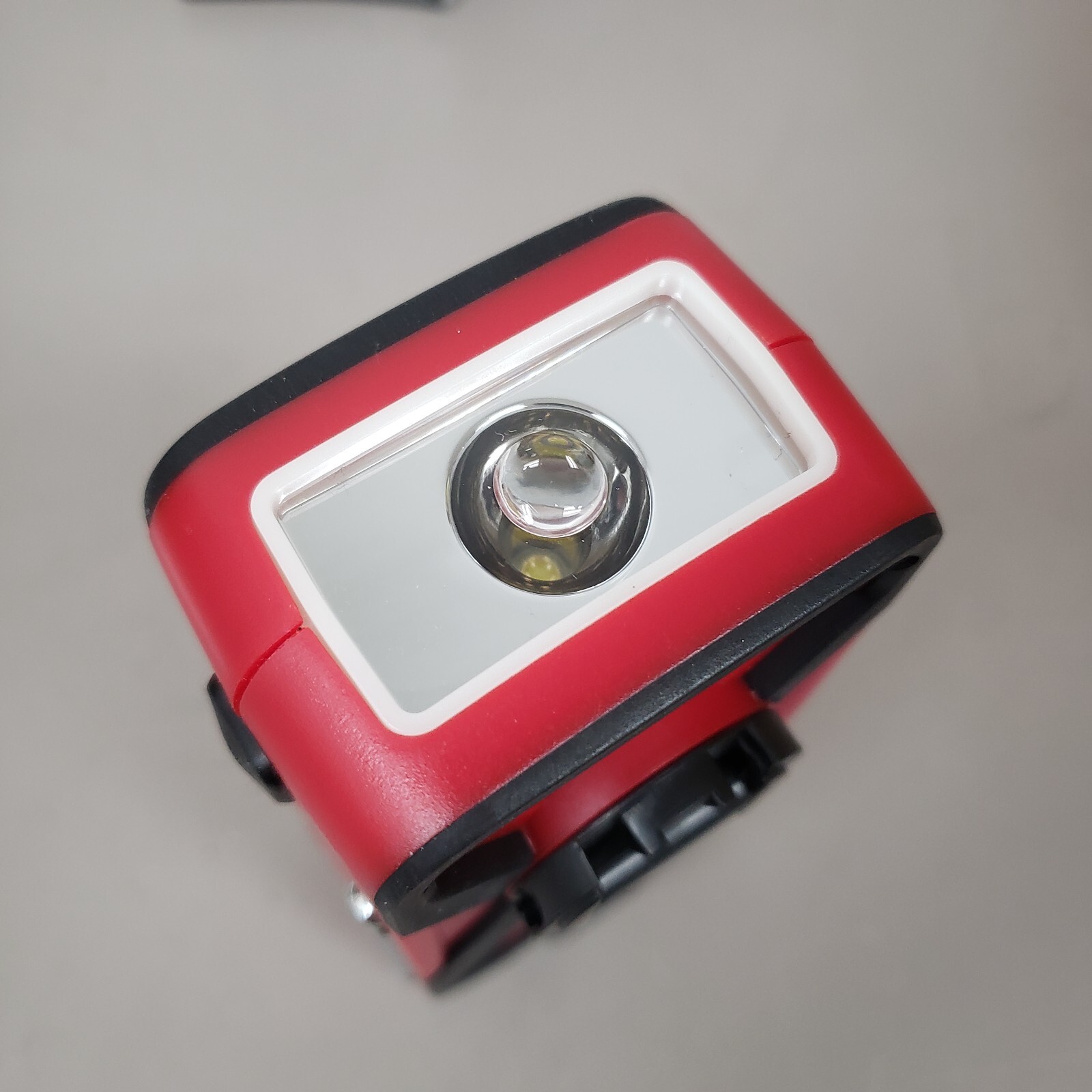 New L.L. Bean/Eton FR1 Mini Emergency Radio/NOAA Weather Alert ~ Red