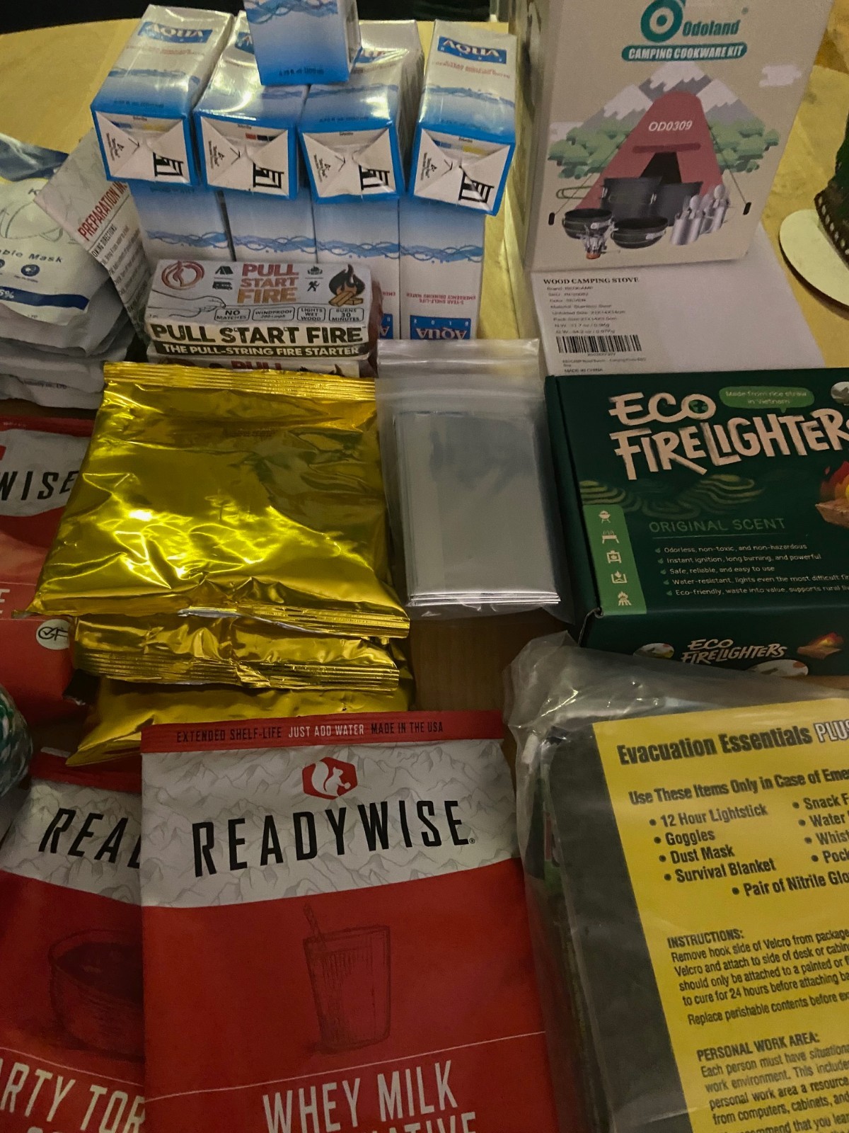 72 Hour Emergency Survival Bug Out Bag Cookware Stove Medical Hurricane Tornado