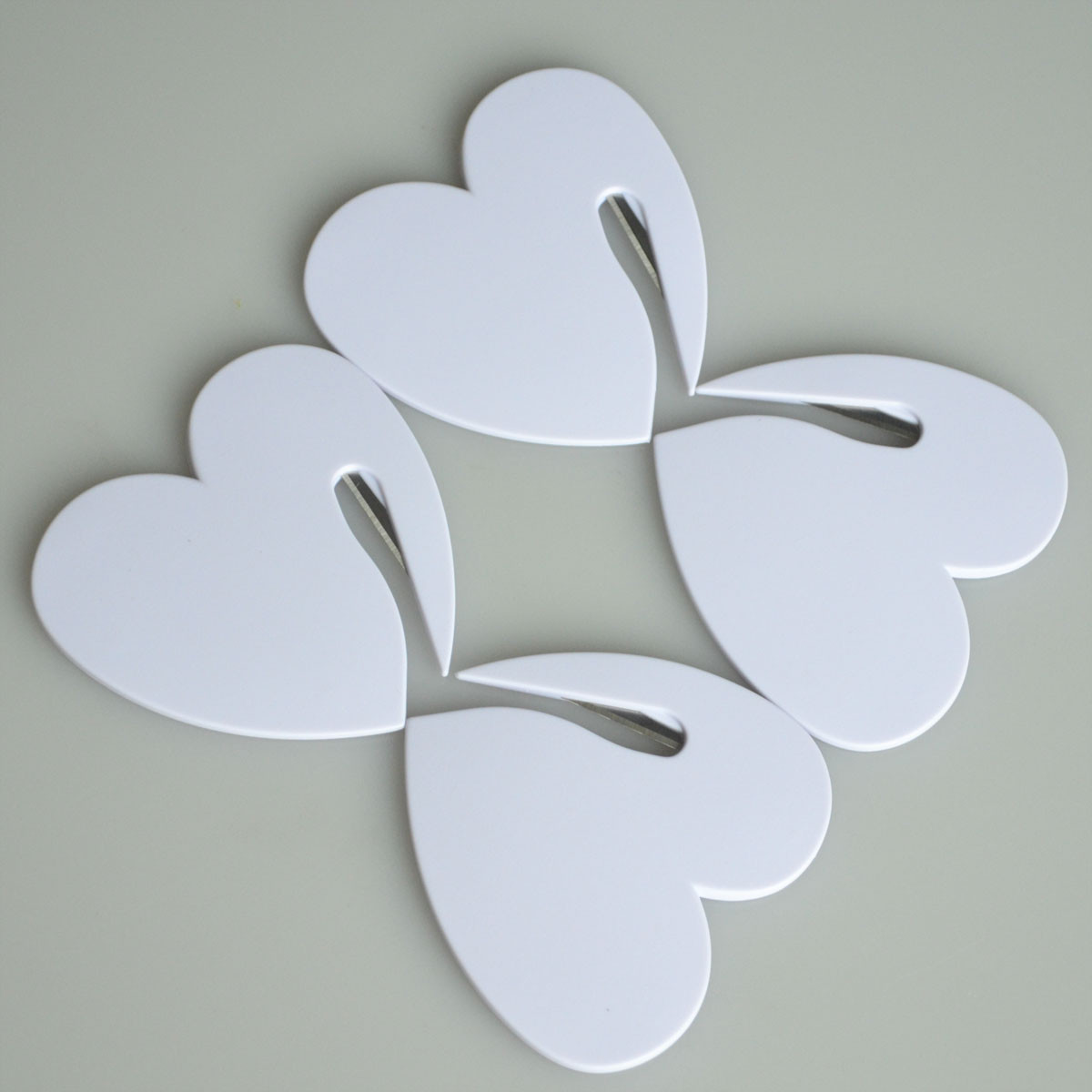 3pcs Emergency Knife Tool Car Necessities White Mini Heart Seatbelt Cutter