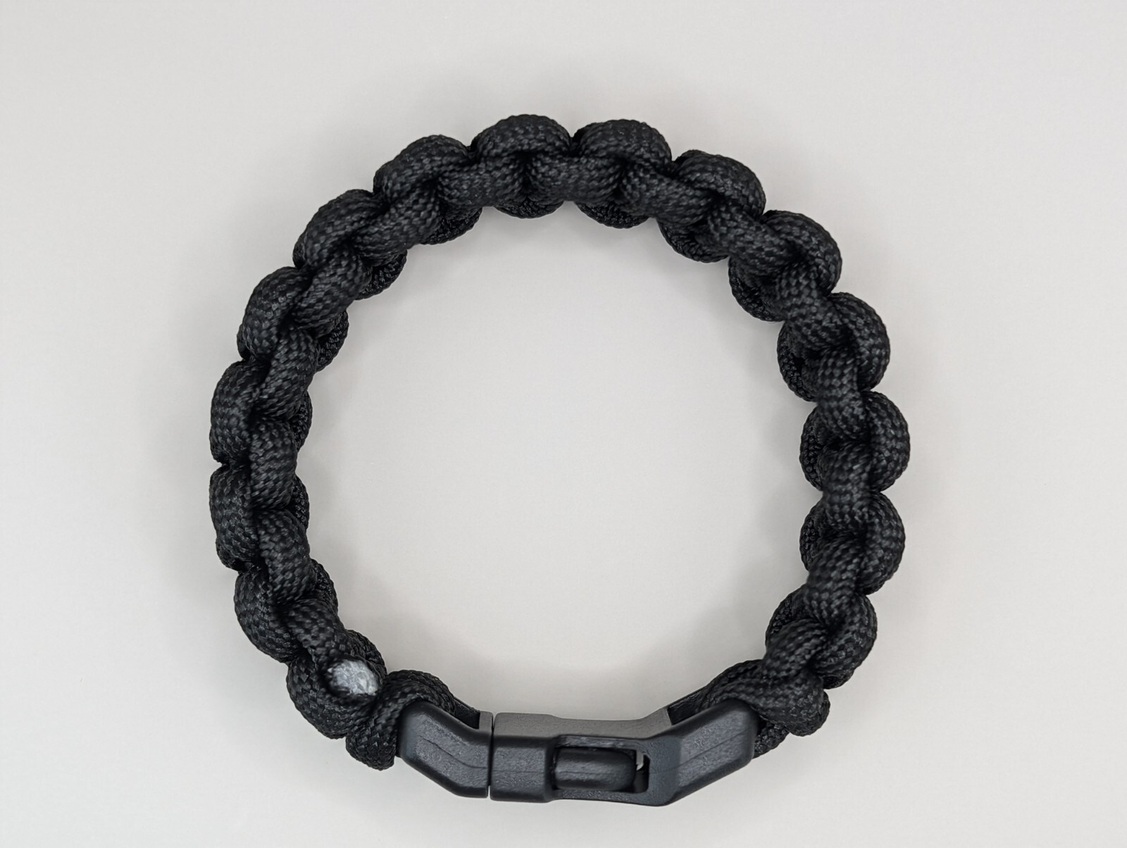 Paracord Bracelet 550 Black Tactical 1/2″ Buckle (Black) Hand Made