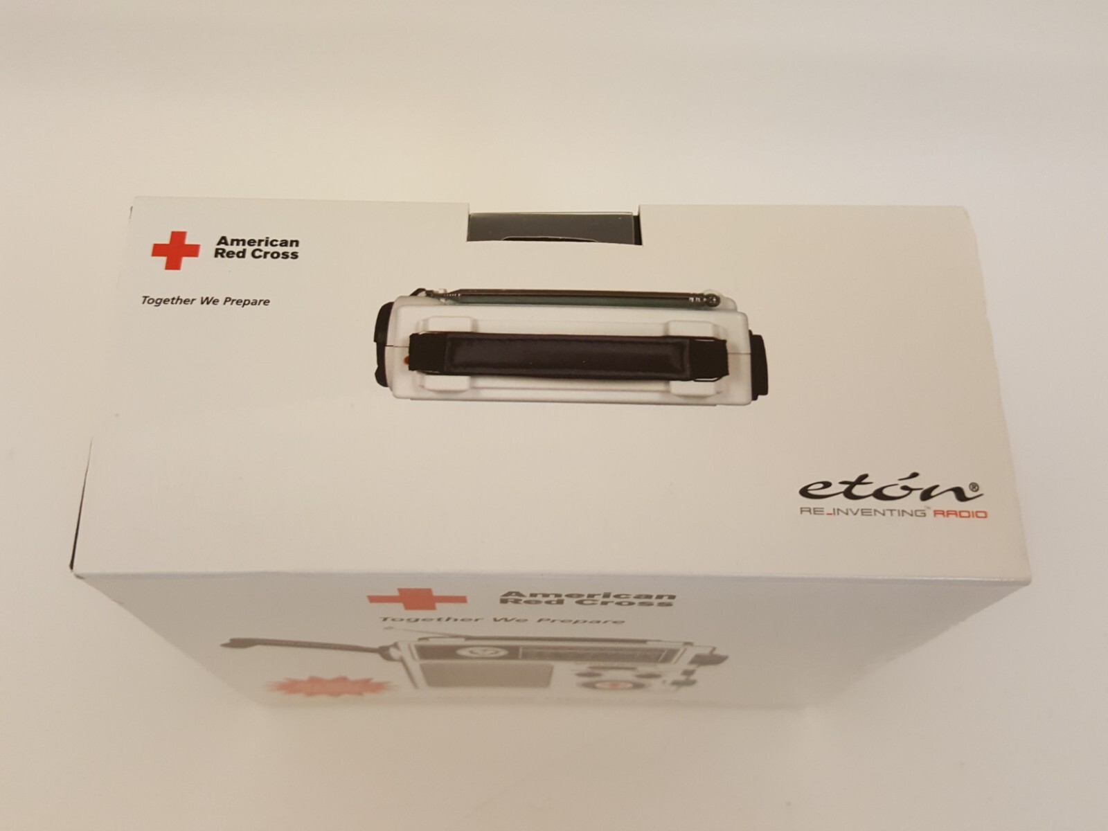 American Red Cross emergency radio hand crank FR300 Eton