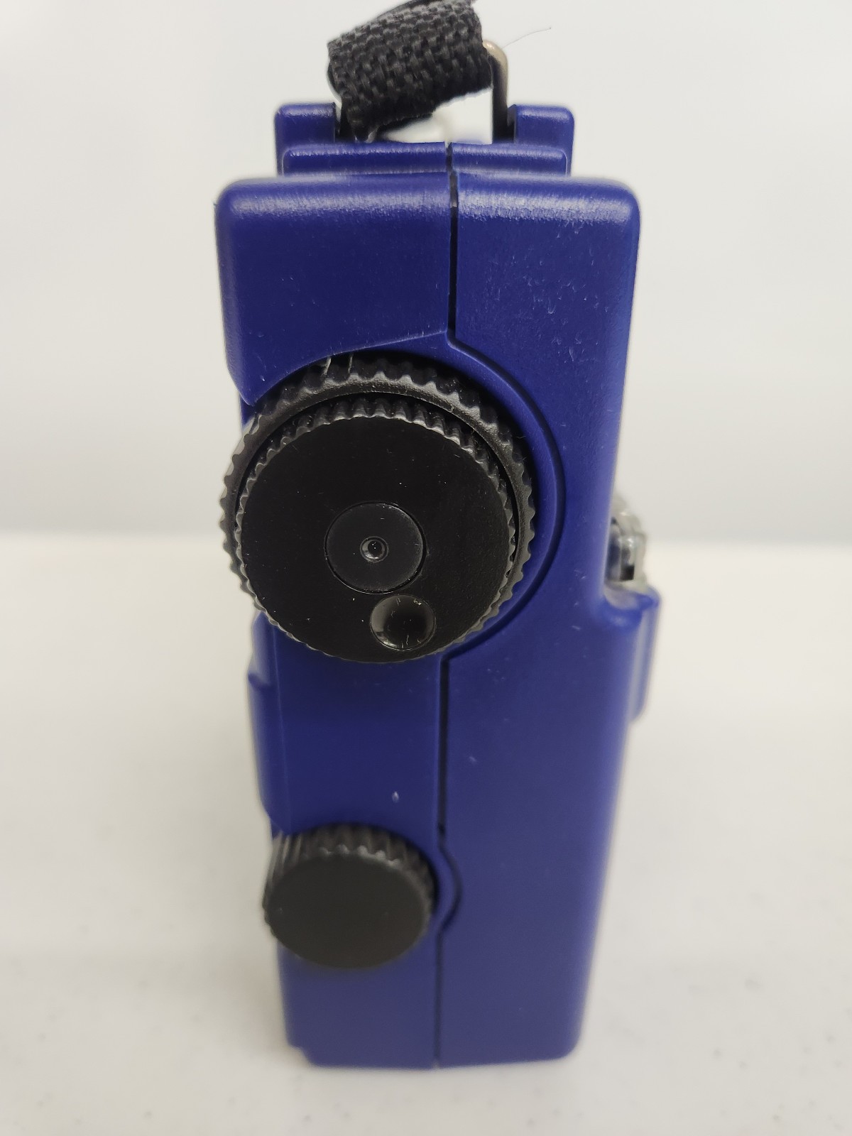 LL Bean Eton Radio FR-200 Emergency Short Wave AM/FM Hand Crank Blue TESTED