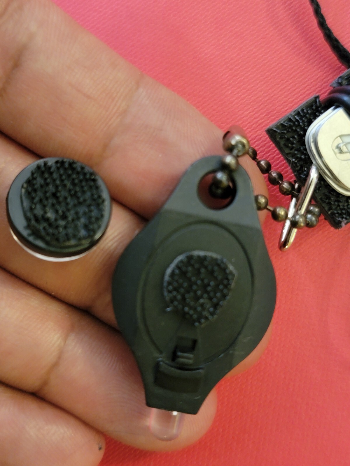 Survival Necklace/Glow in the Dark/with Knife/Saw/flashlight/can Opener…