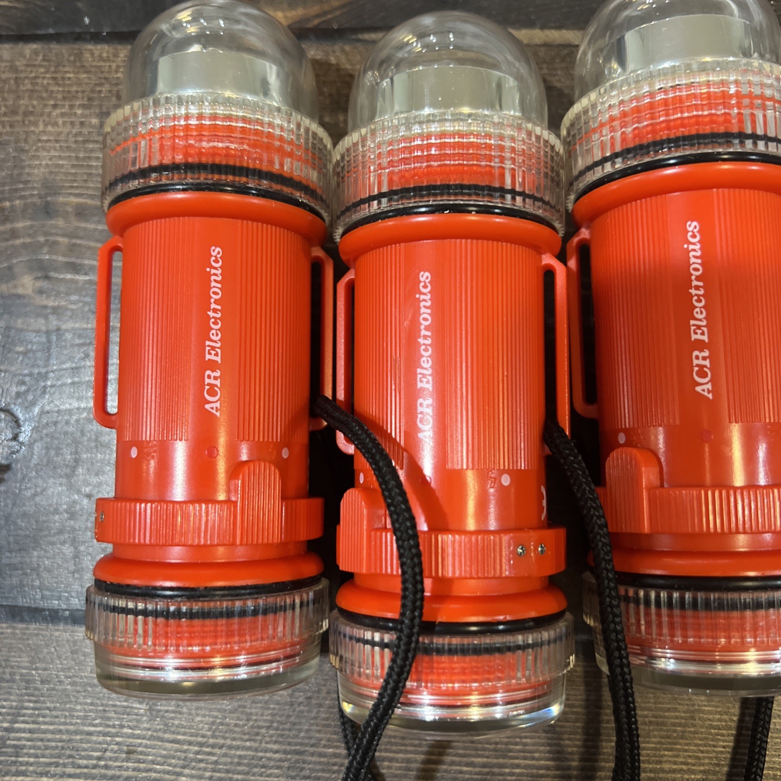 New ACR Firefly Plus Marine Rescue Distress Beacon Strobe And Flashlight Set 4