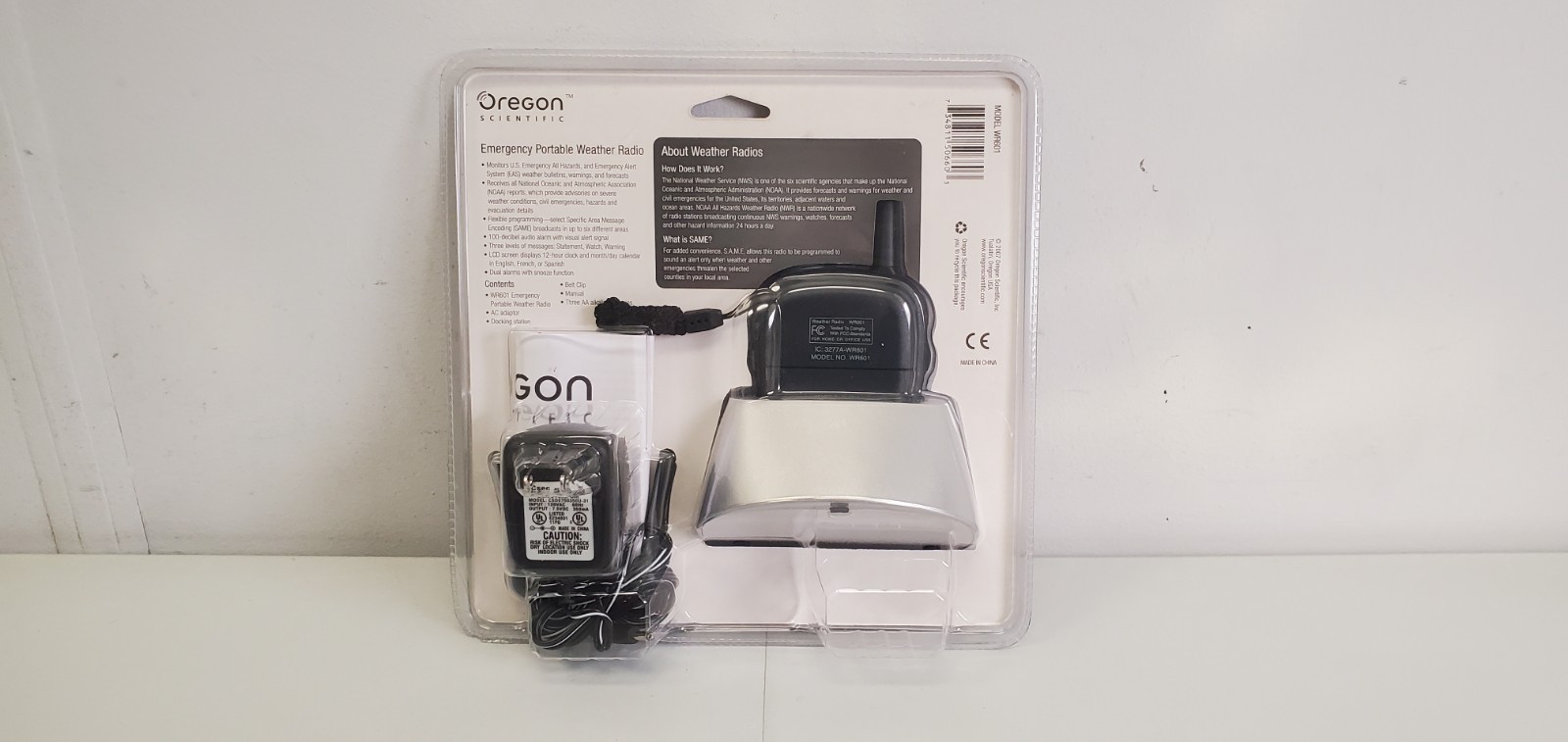 Oregon Scientific Emergency Portable Weather Radio WR601 New Sealed