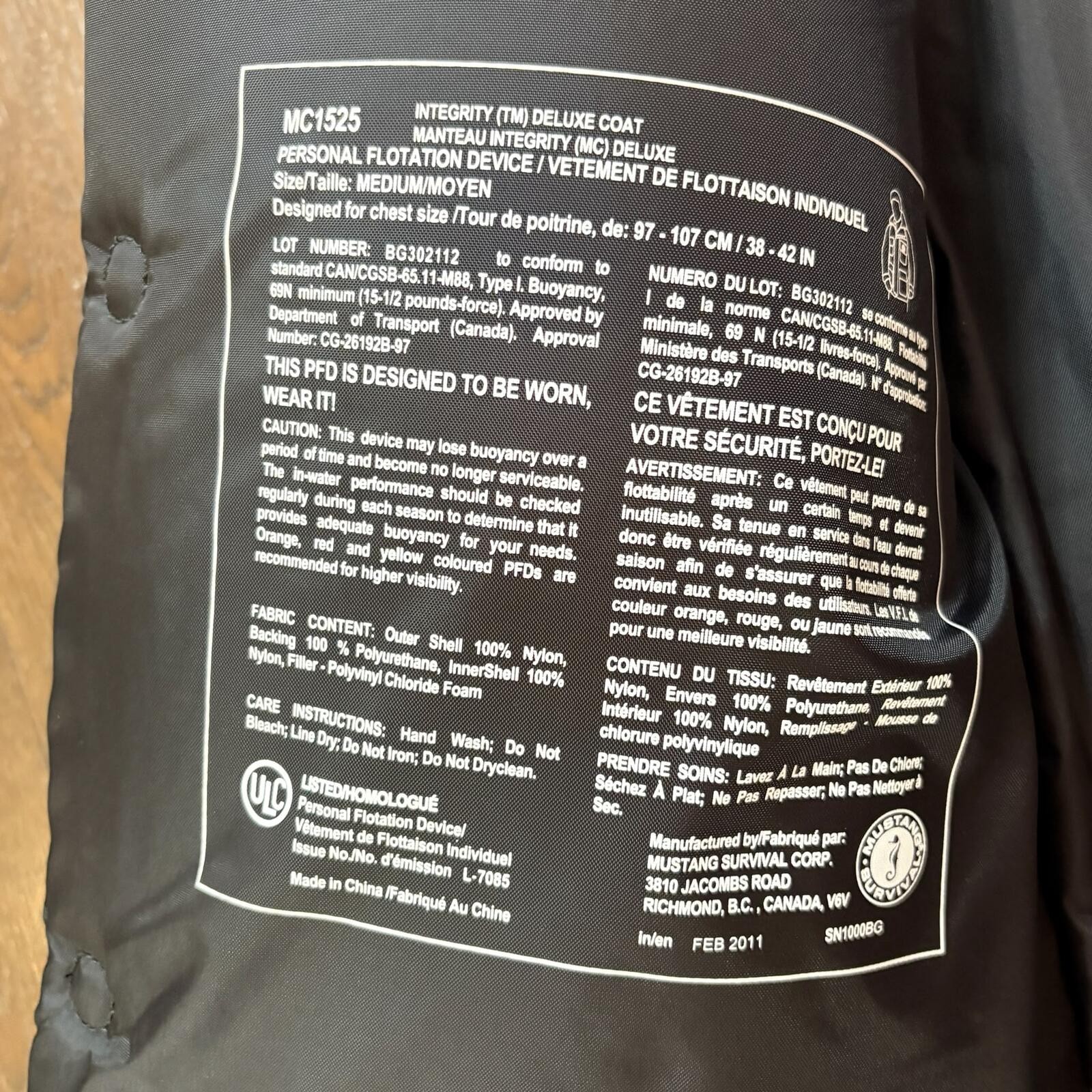 Mustang Survival Integrity Float Coat Personal Flotation Jacket MC1525 Medium