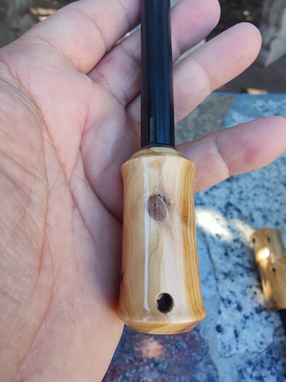 bushcraft 5″ x 1/2 ” ferrocerium rod yew wood handle | Ferro rod | mischmetal