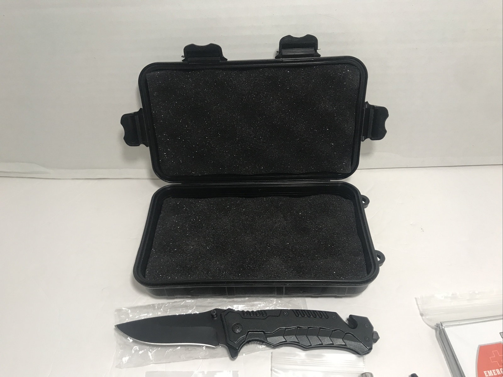 EILIKS Survival Gear Kit, Emergency EDC Survival Tools 21 In 1 SOS Earthquake