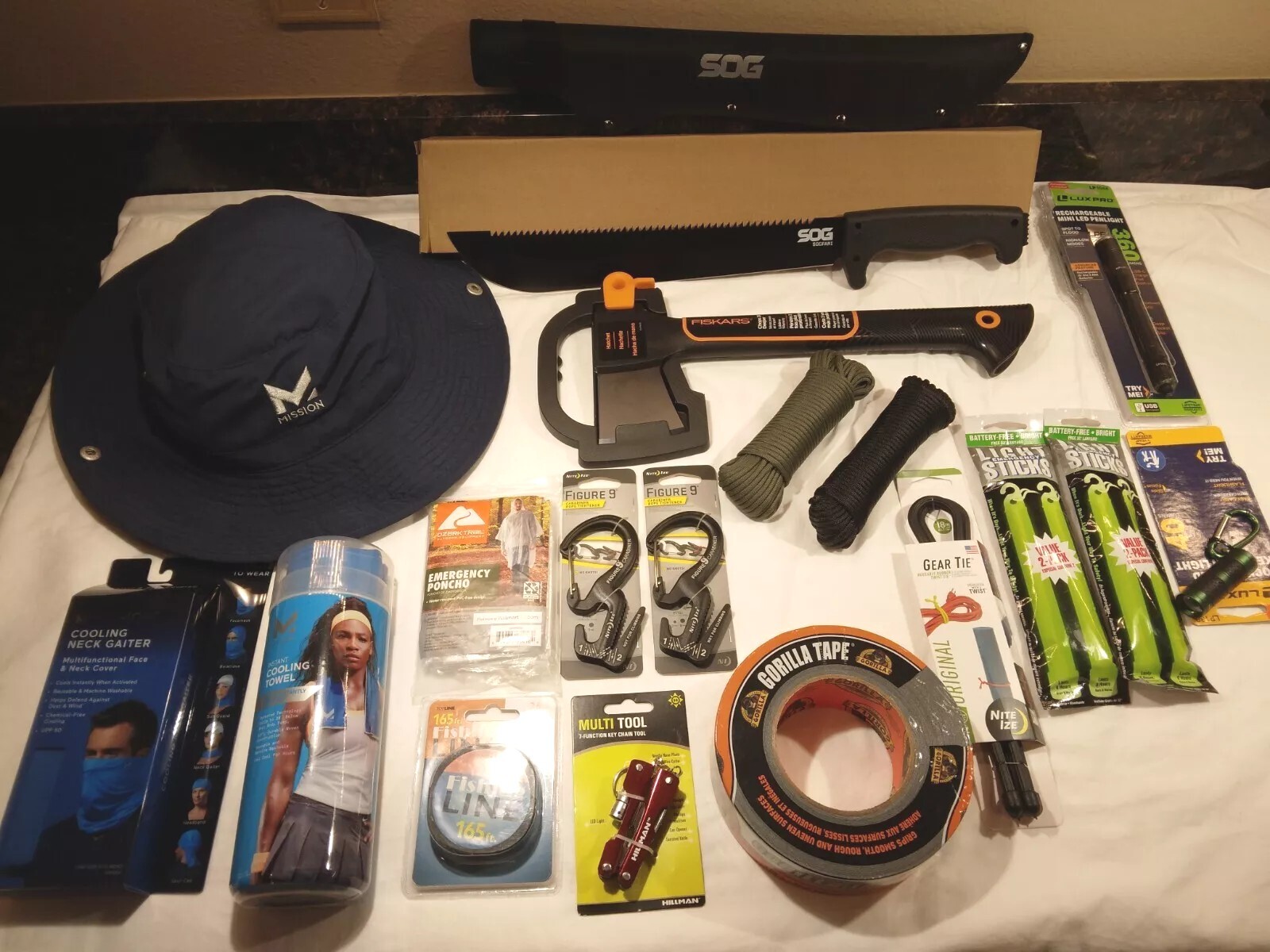 Ultimate Outdoor Survival & Hiking Kit | 18-Piece Essential Gear Set – SOG – NEW