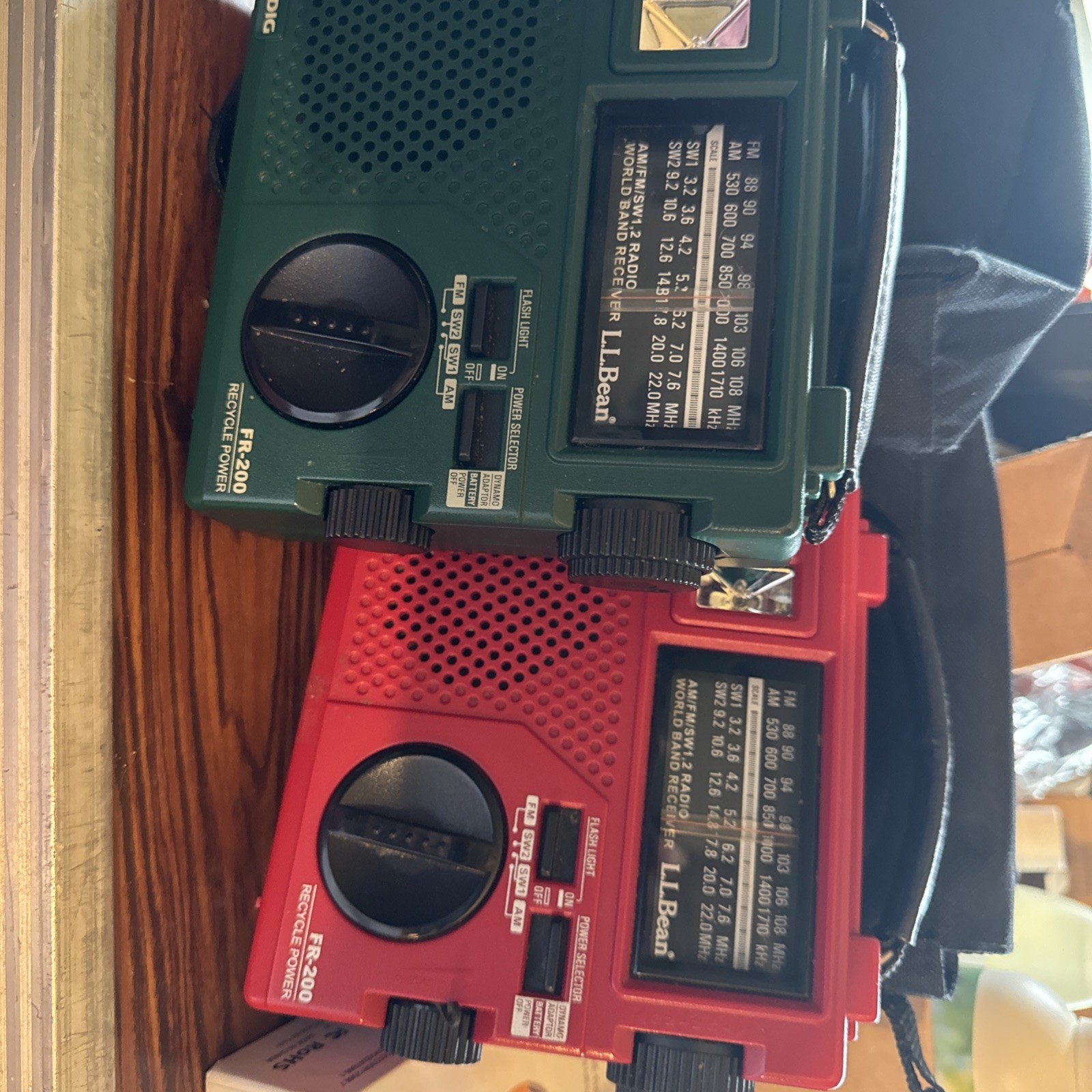 Two LL Bean Eton Radio FR-200 Emergency Short Wave AM/FM Hand Crank Red Eton