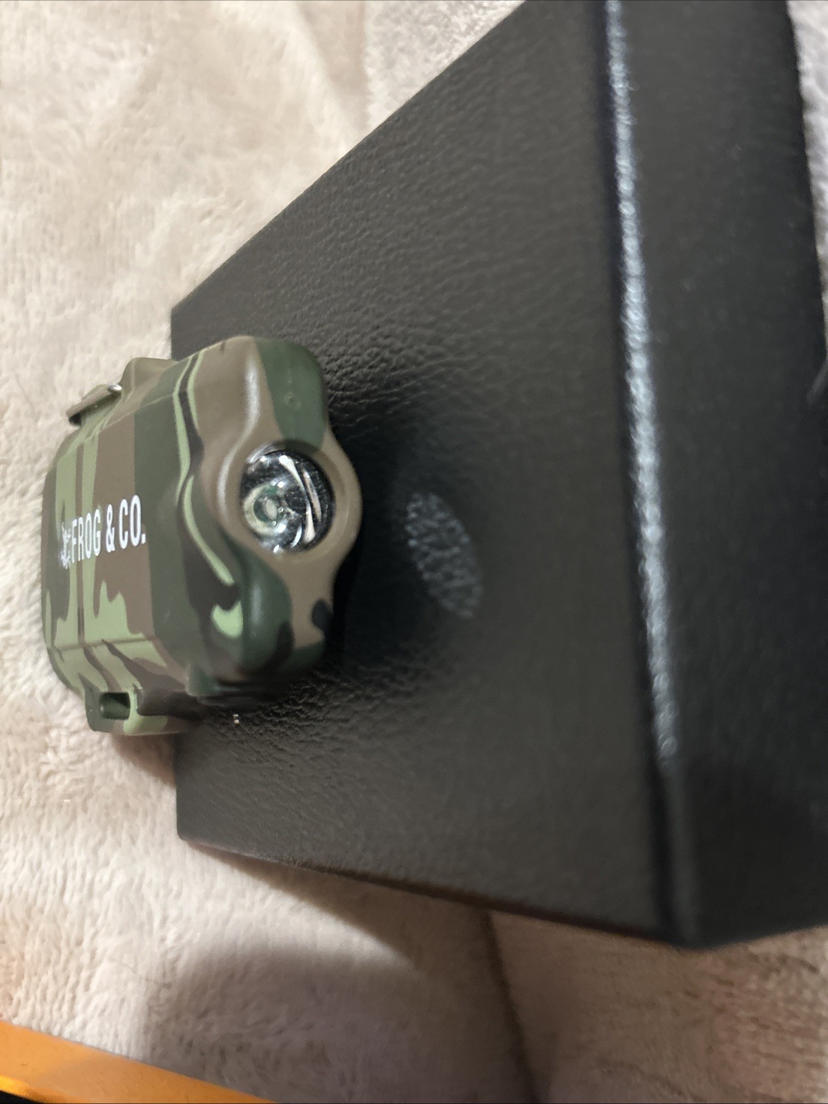 Frog & Co. Survival Plasma Lighter Wind/Waterproof Flashlight Tinder Whistle NEW
