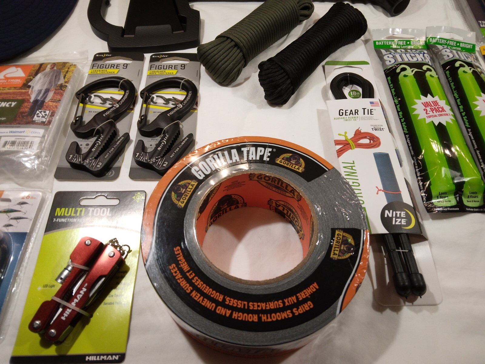Ultimate Outdoor Survival & Hiking Kit | 18-Piece Essential Gear Set – SOG – NEW