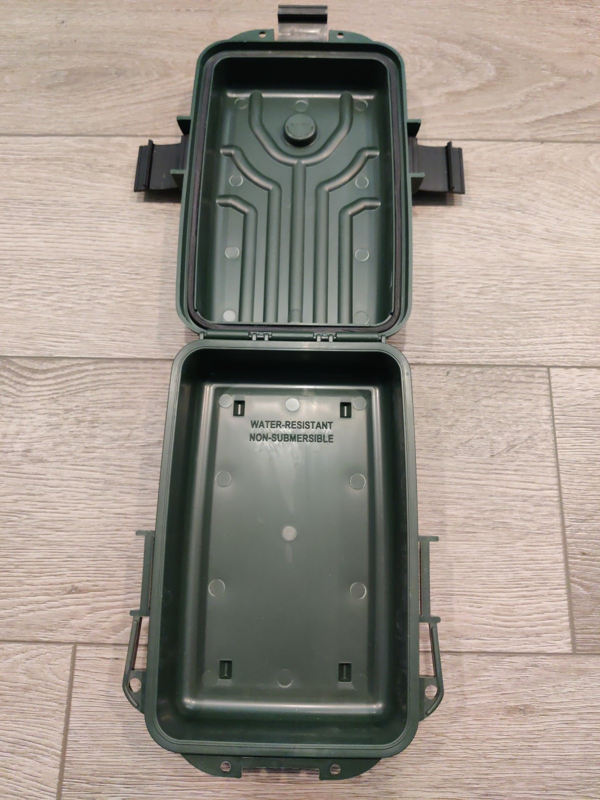 Survivor Dry Box MTM Case-Gard Small Water Resistant Storage Compass S1072-11