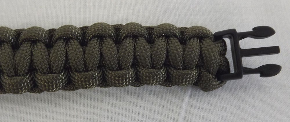 New Paracord Survival OLIVE GREEN Bracelet 7″ Small Wrist 7 Strands 430 Lbs