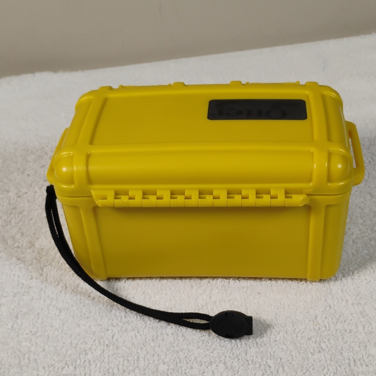 OtterBox 2300 Yellow Waterproof Durable Lockable Portable Survival Case